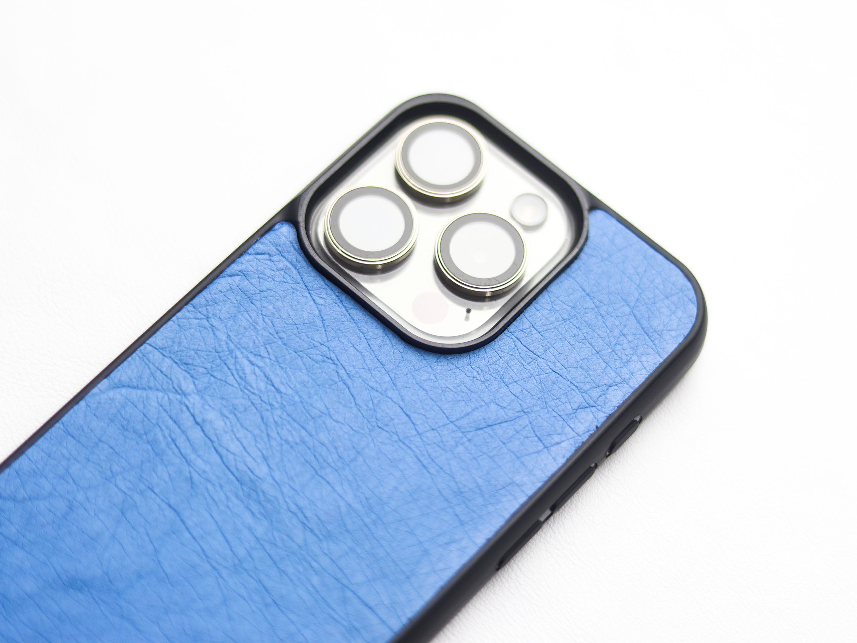 AZURE BLUE OSTRICH SKIN PHONE CASE (NON-FOLLICLE)