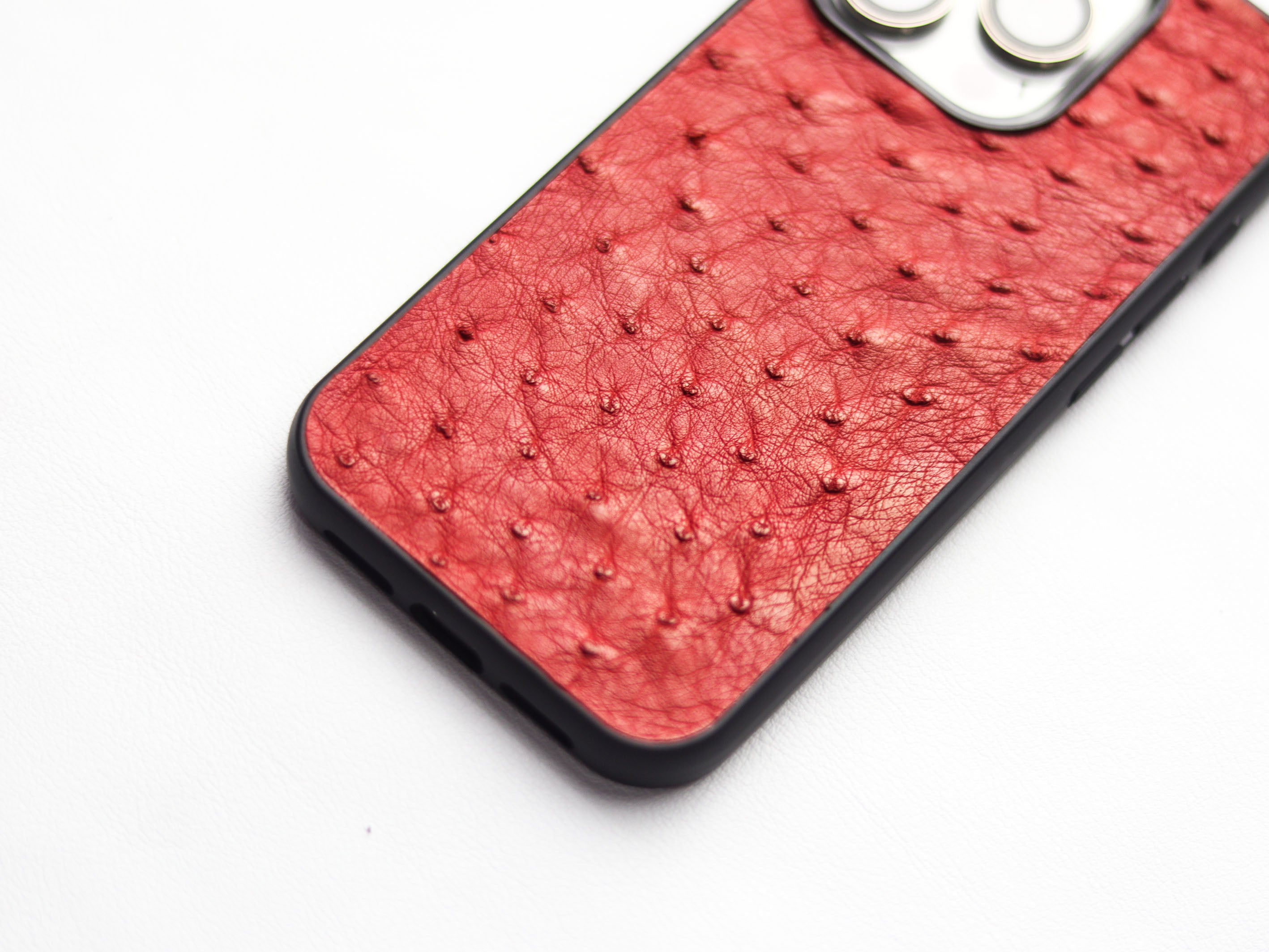 CLASSIC RED OSTRICH SKIN PHONE CASE (FOLLICLE)