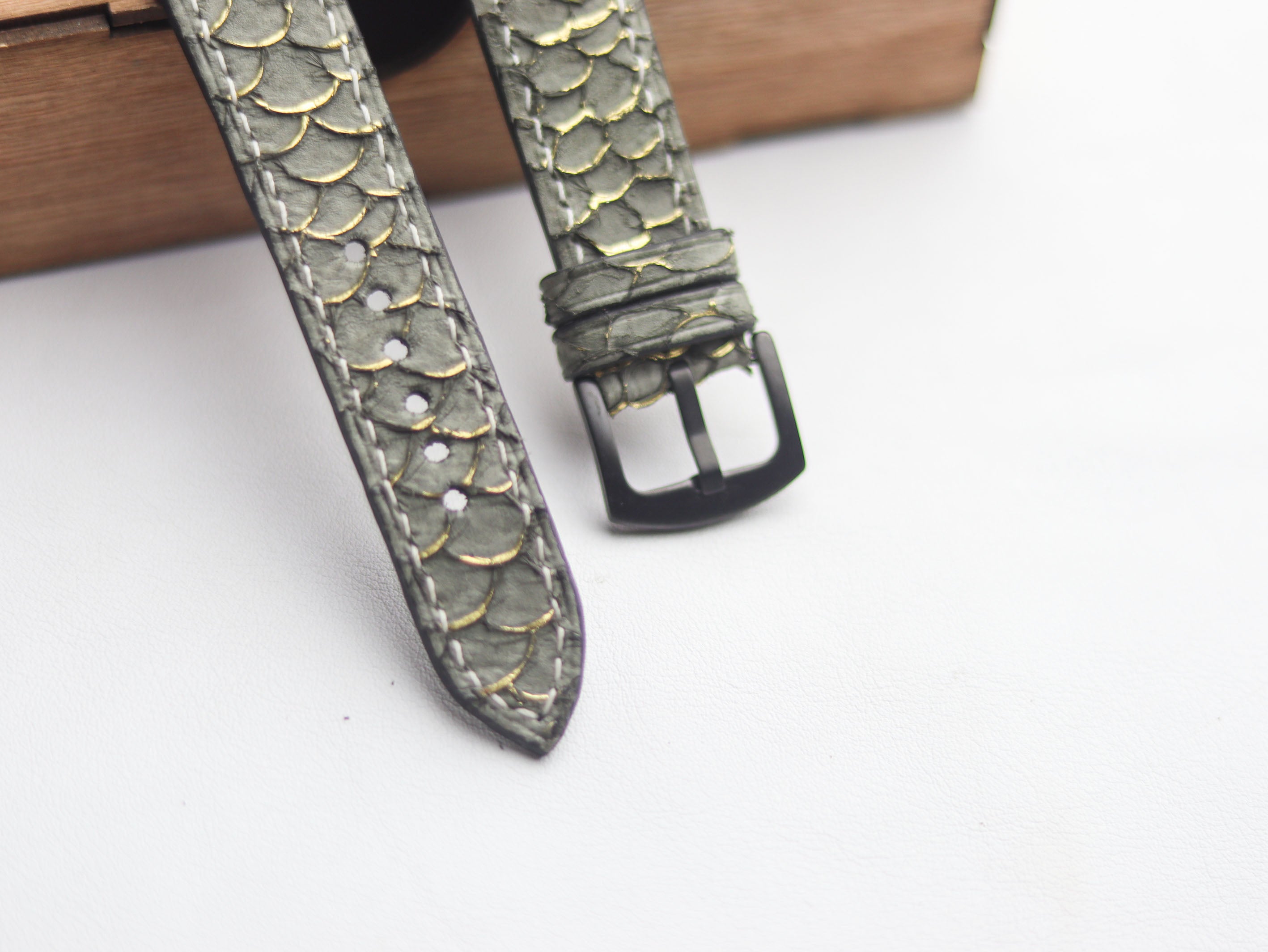 TILAPIA FISH SKIN WATCH STRAPS - STEEL GRAY