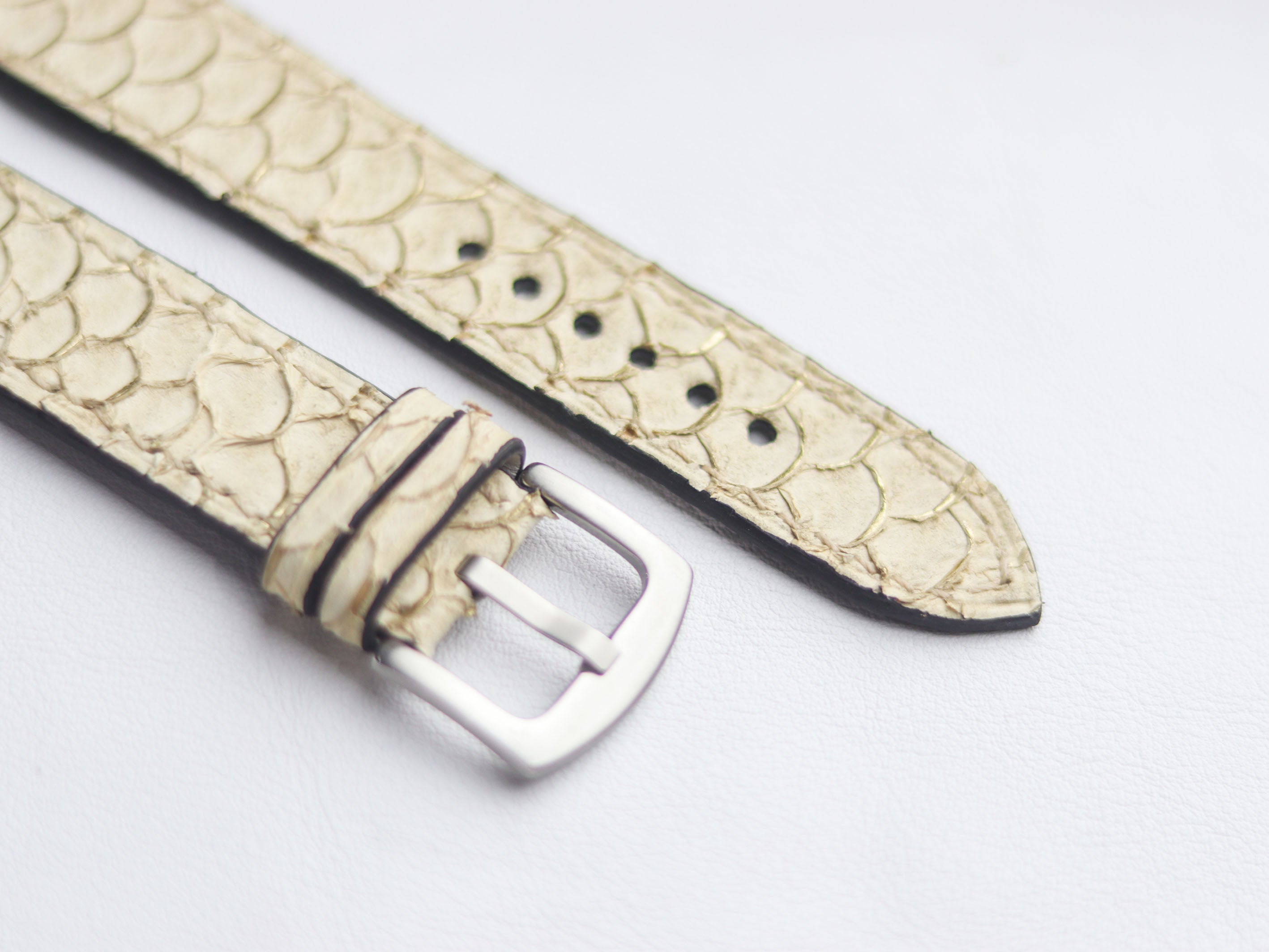 TILAPIA FISH SKIN WATCH STRAPS - ALABESTER WHITE