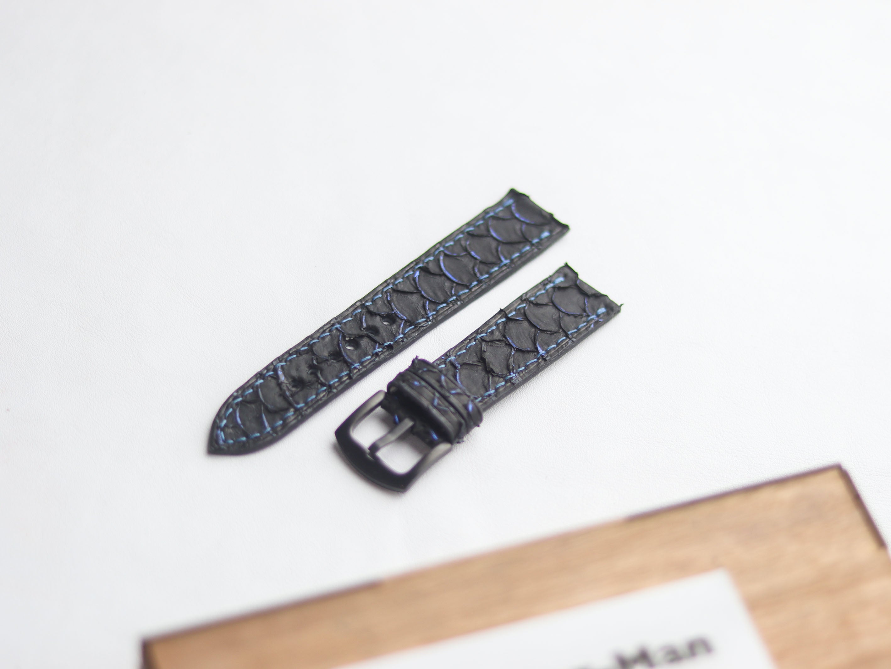 TILAPIA FISH SKIN WATCH STRAPS - ELECTRIC NEON BLUE