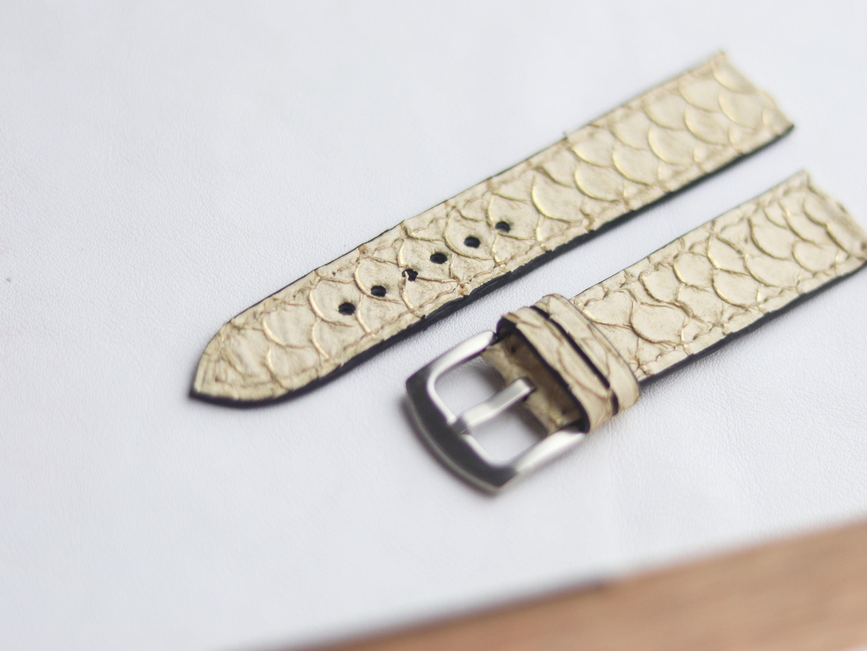 TILAPIA FISH SKIN WATCH STRAPS - ALABESTER WHITE