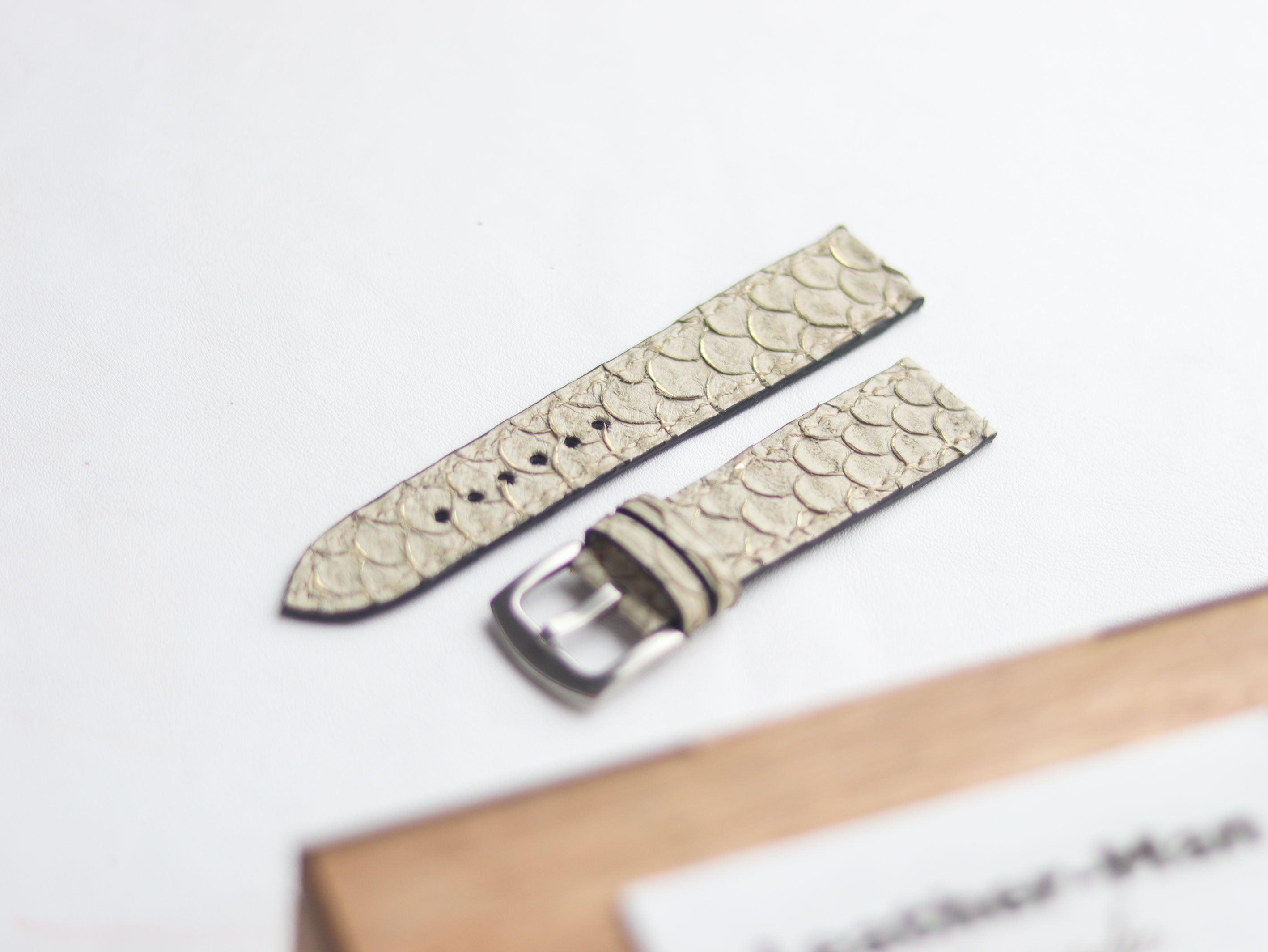 TILAPIA FISH SKIN WATCH STRAPS - CHIFFAN BIEGE