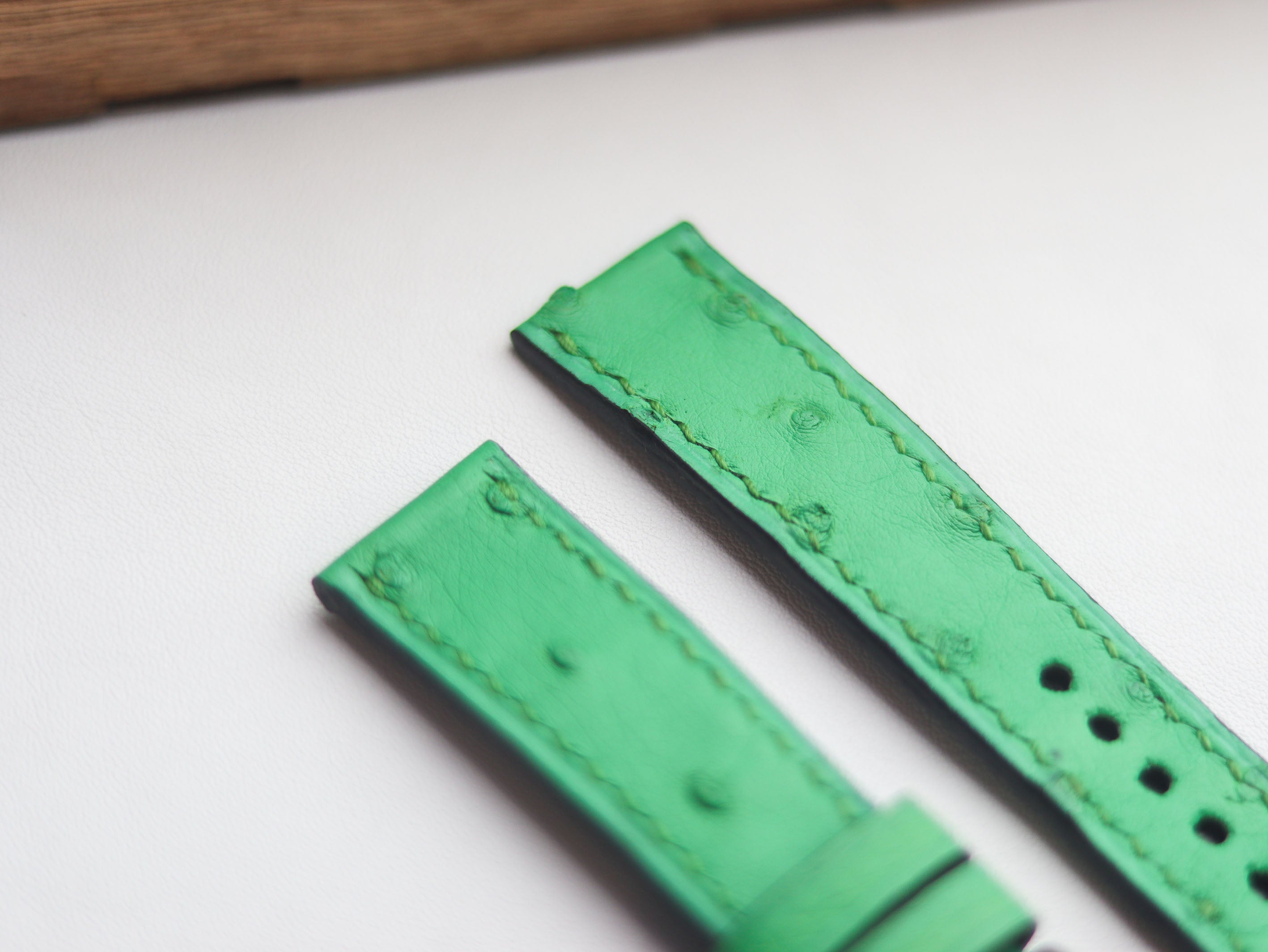 OSTRICH SKIN WATCH STRAPS - PARAKEET GREEN (FOLLICLE)