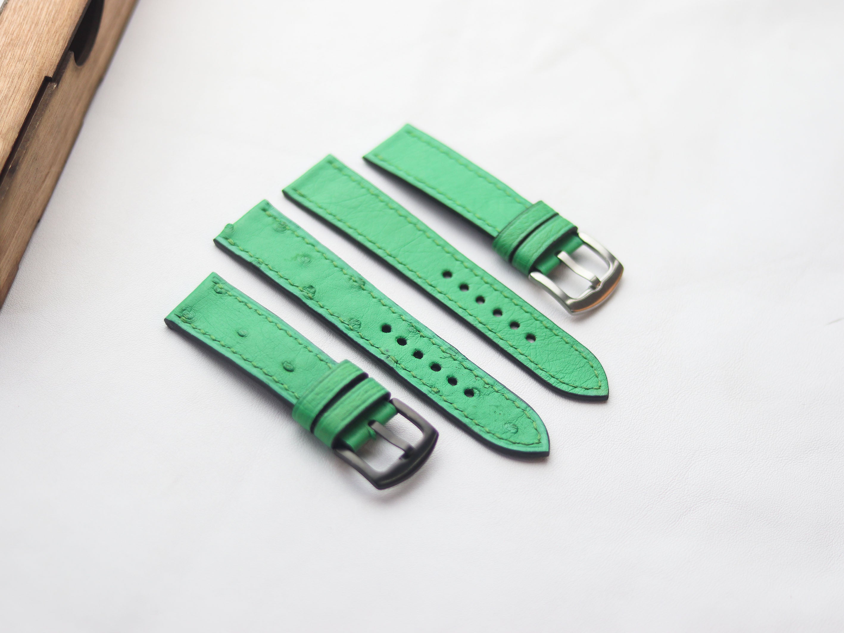 OSTRICH SKIN WATCH STRAPS - PARAKEET GREEN (FOLLICLE)