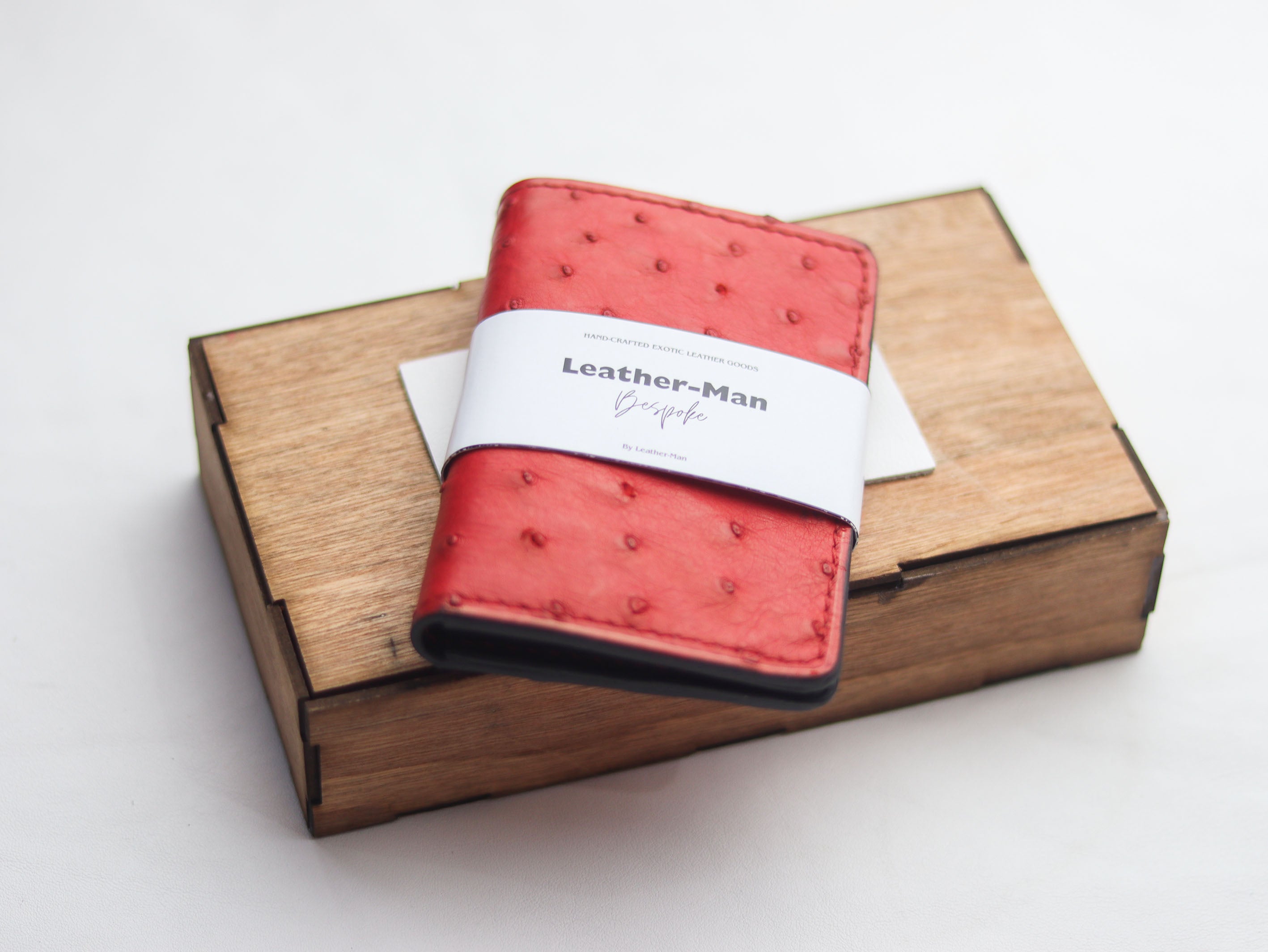 ARTEMUS - BIFOLD CARD WALLET CLASSIC RED OSTRICH SKIN