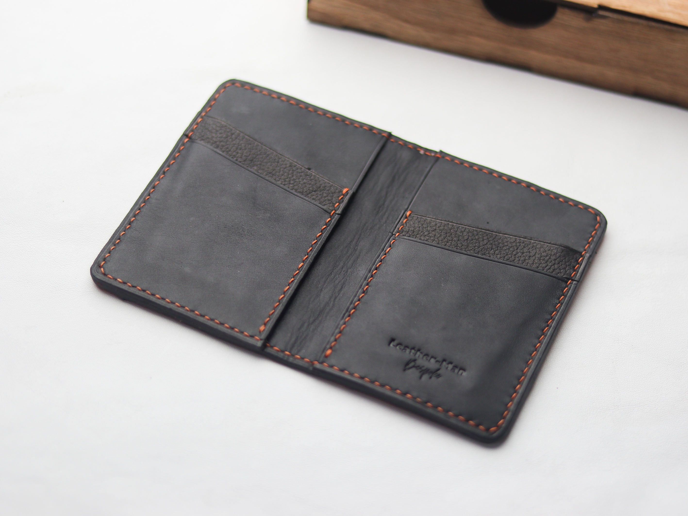 ARTEMUS - BIFOLD CARD WALLET CARROT ORANGE OSTRICH SKIN