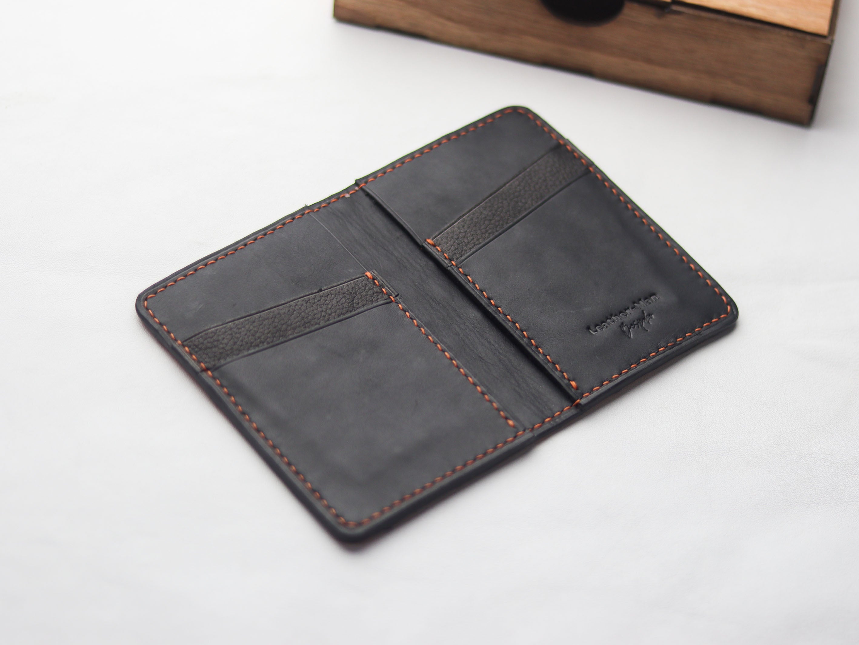 ARTEMUS - BIFOLD CARD WALLET CARROT ORANGE OSTRICH SKIN