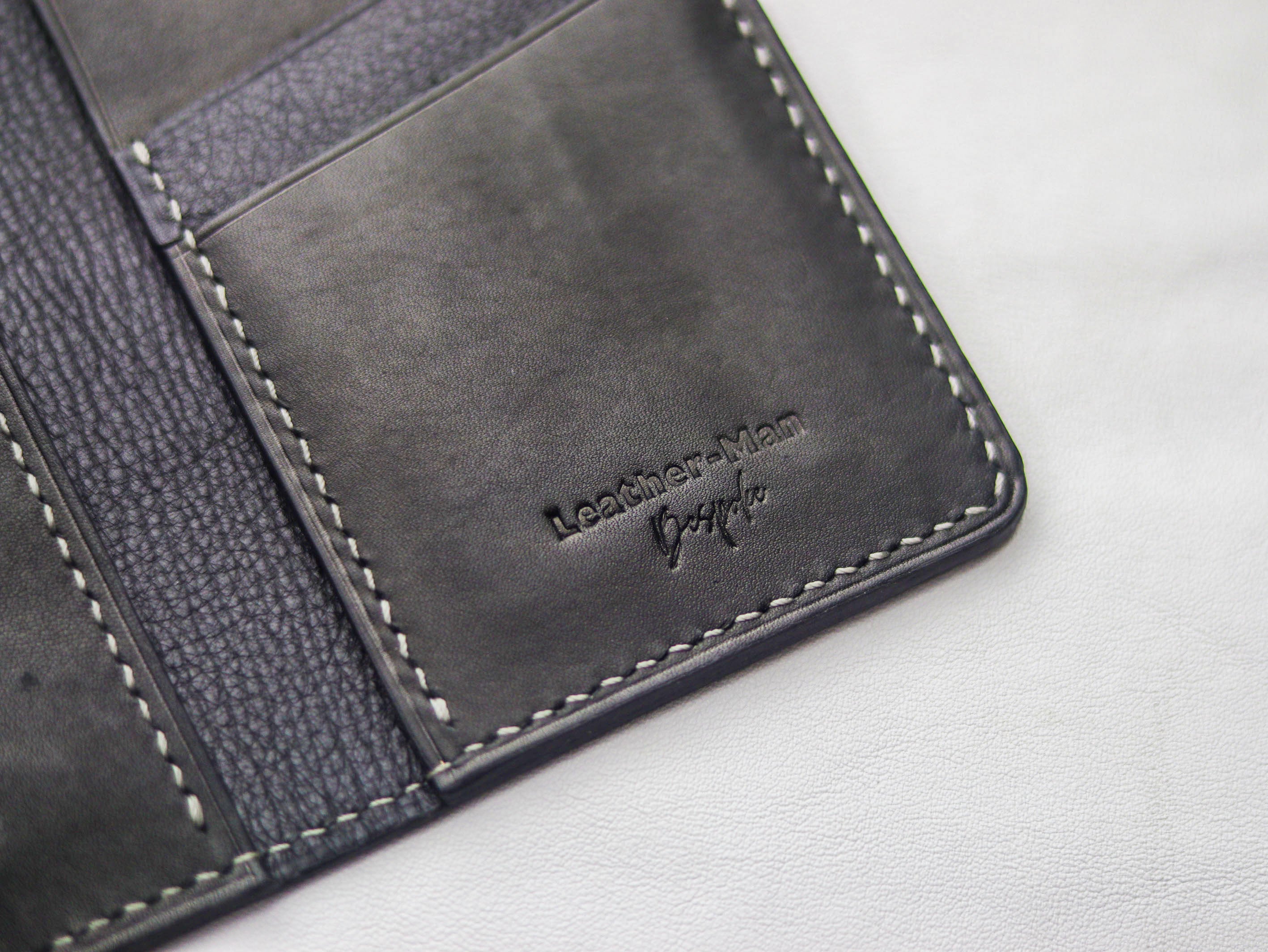 ARTEMUS - BIFOLD CARD WALLET GRAPHITE GRAY OSTRICH LEG SKIN