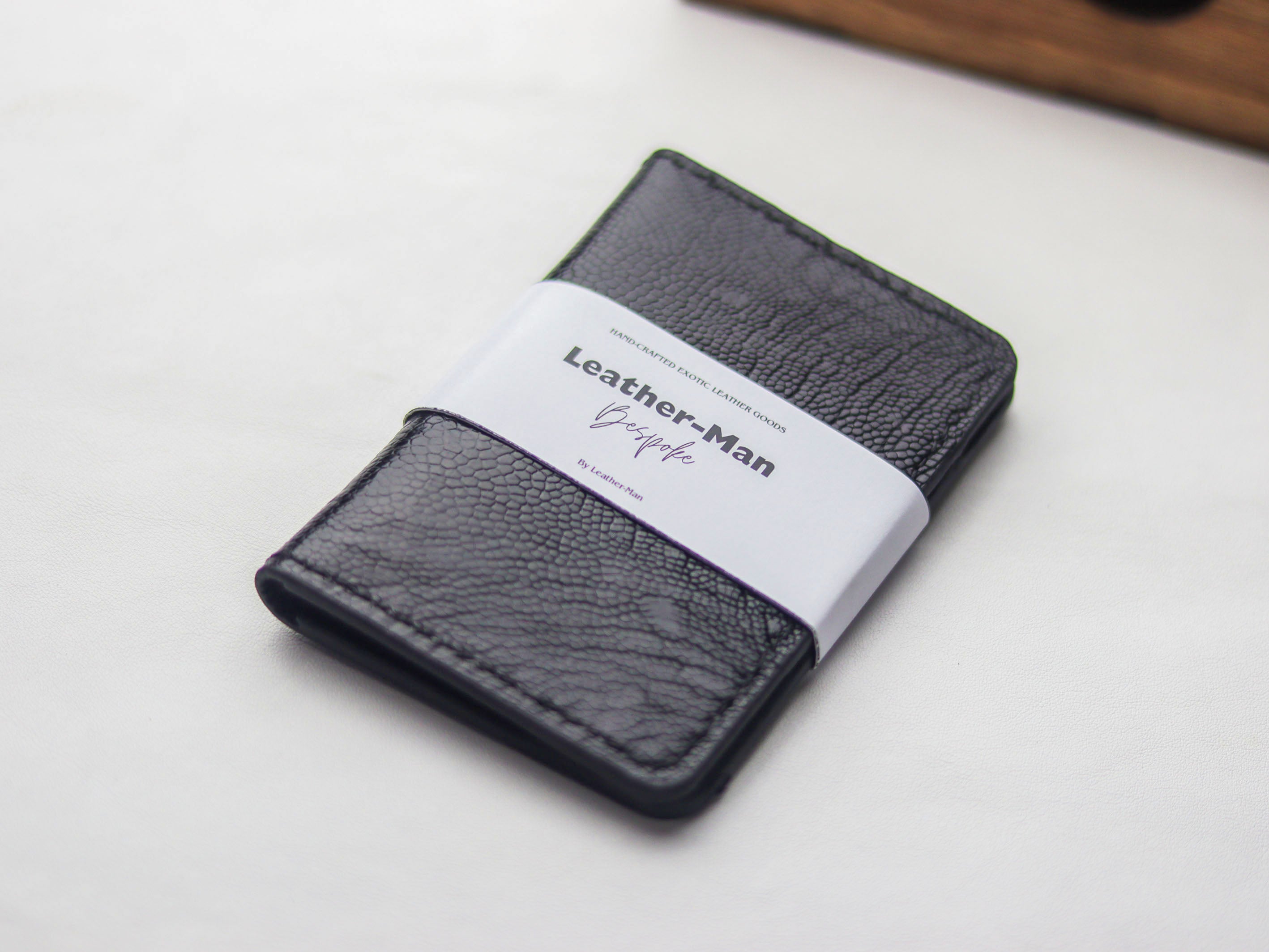 ARTEMUS - BIFOLD CARD WALLET RAVEN BLACK OSTRICH LEG SKIN