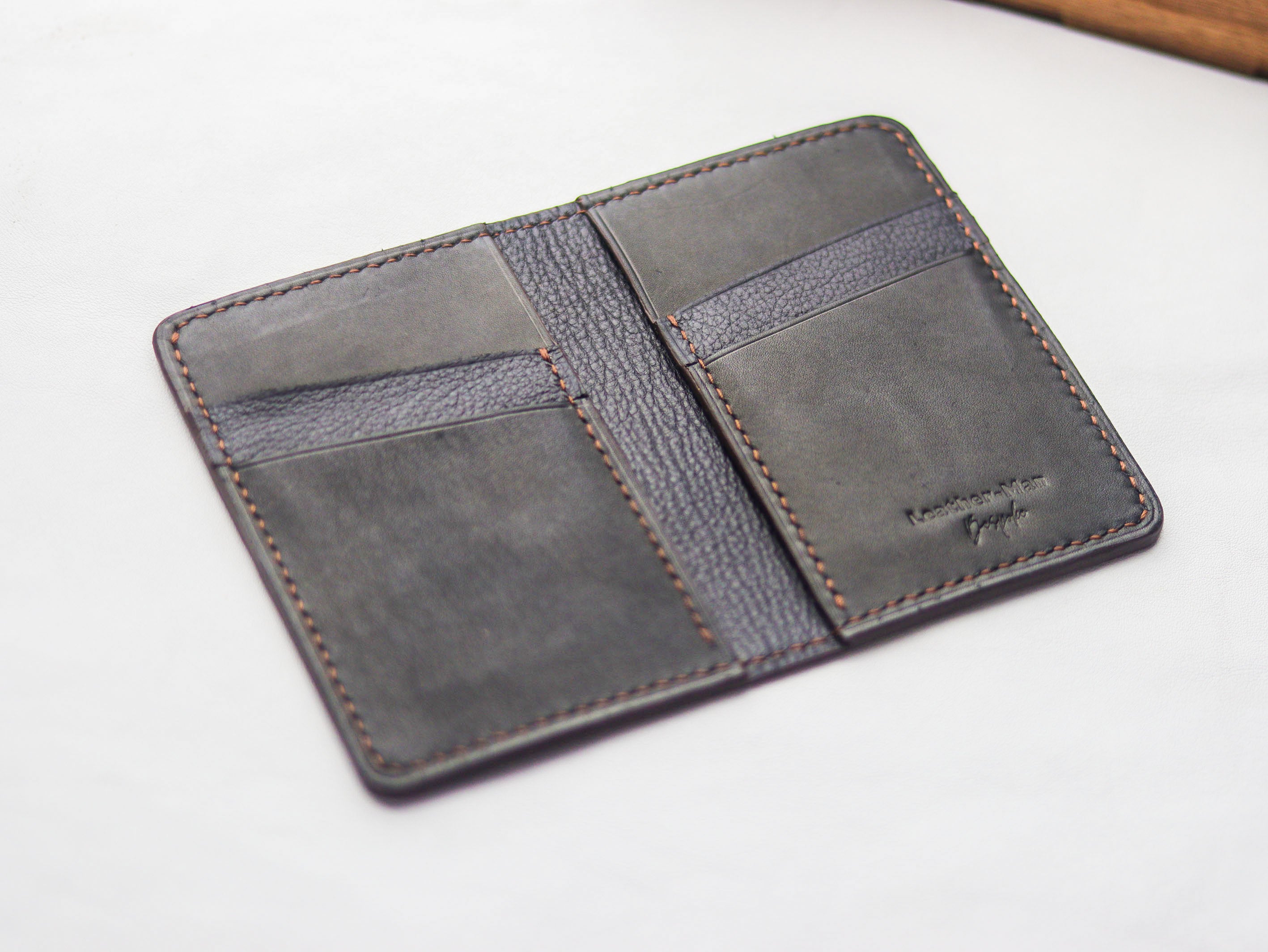 ARTEMUS - BIFOLD CARD WALLET PECAN BROWN OSTRICH LEG SKIN