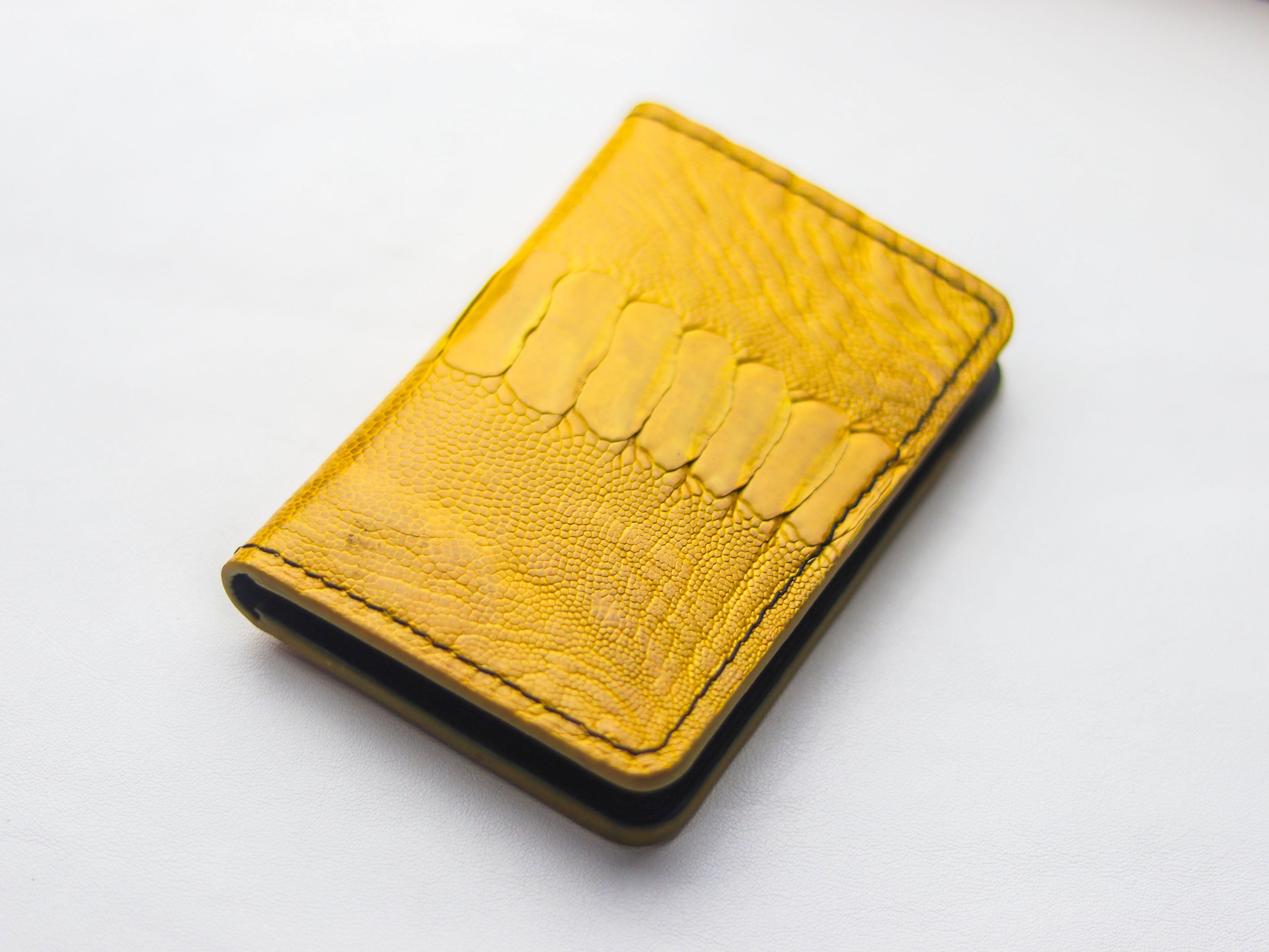 ARTEMUS - BIFOLD CARD WALLET CANARY YELLOW OSTRICH LEG SKIN