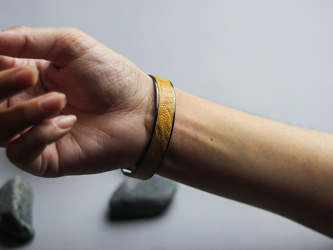 BLISK - OSTRICH LEG SKIN CUFFS