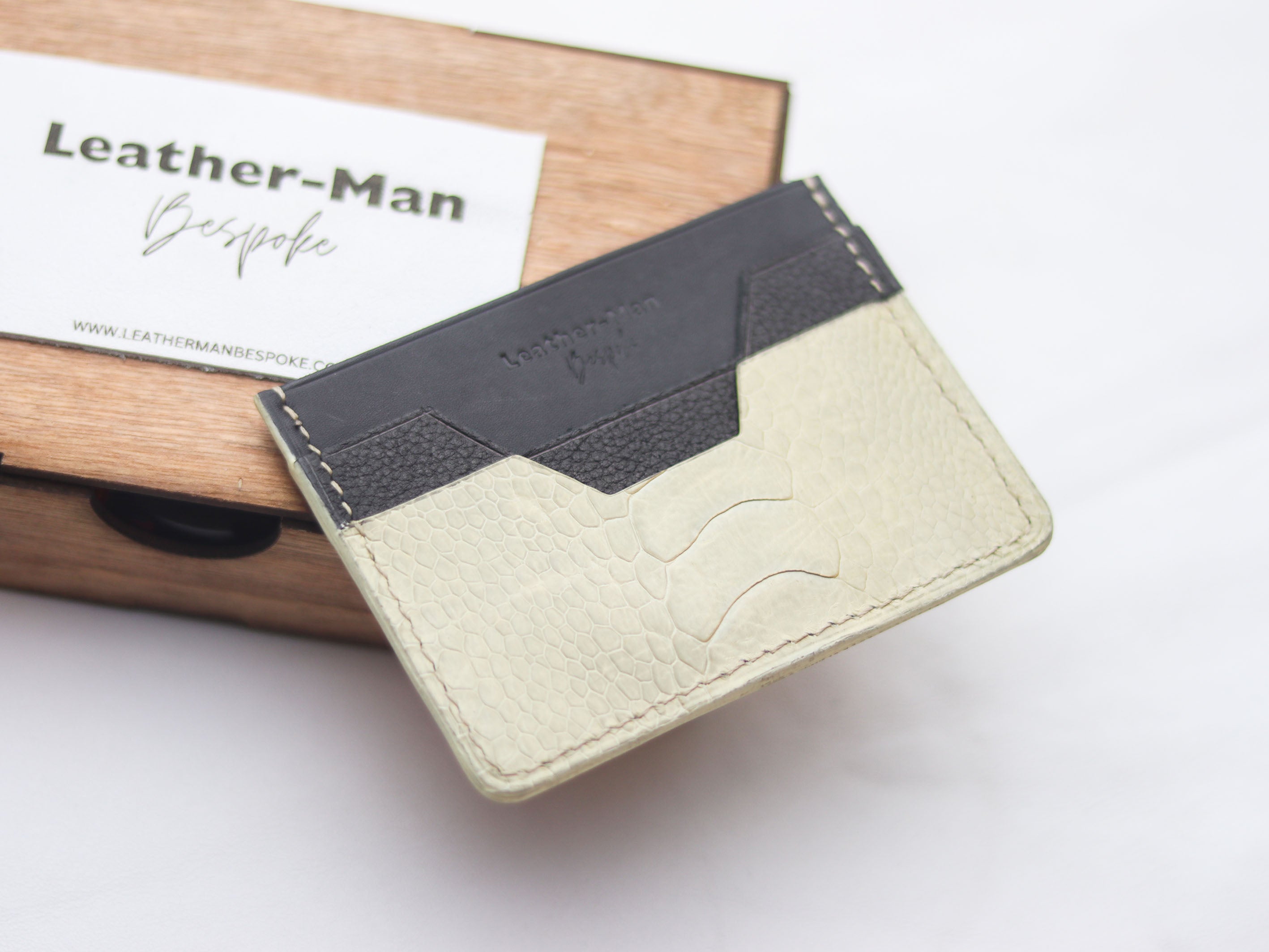 AUGUSTUS - MINIMAL WALLET PARCHMENT BIEGE OSTRICH LEG SKIN