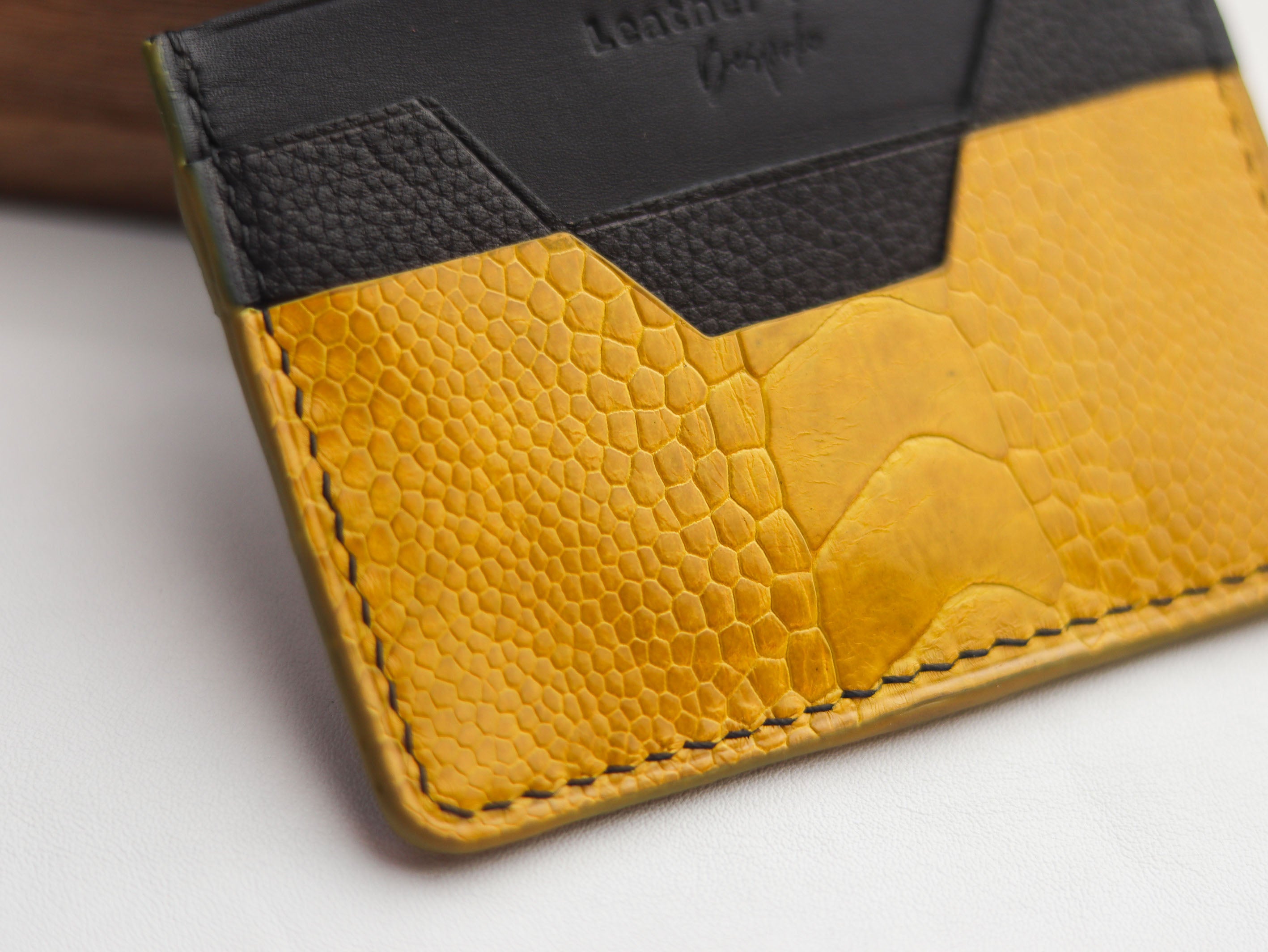 AUGUSTUS - MINIMAL WALLET CANARY YELLOW OSTRICH LEG SKIN