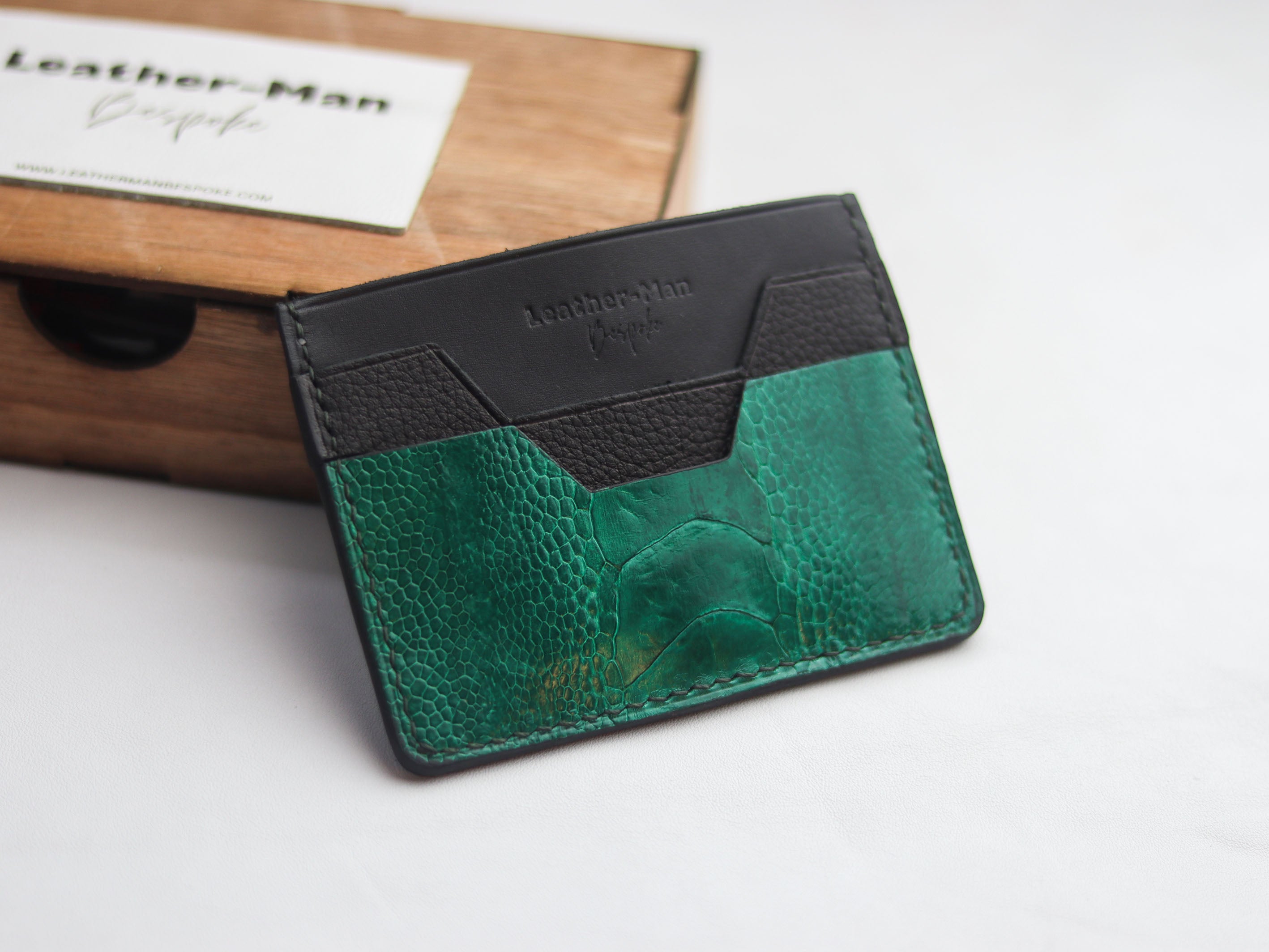 AUGUSTUS - MINIMAL WALLET EMERALD GREEN OSTRICH LEG SKIN