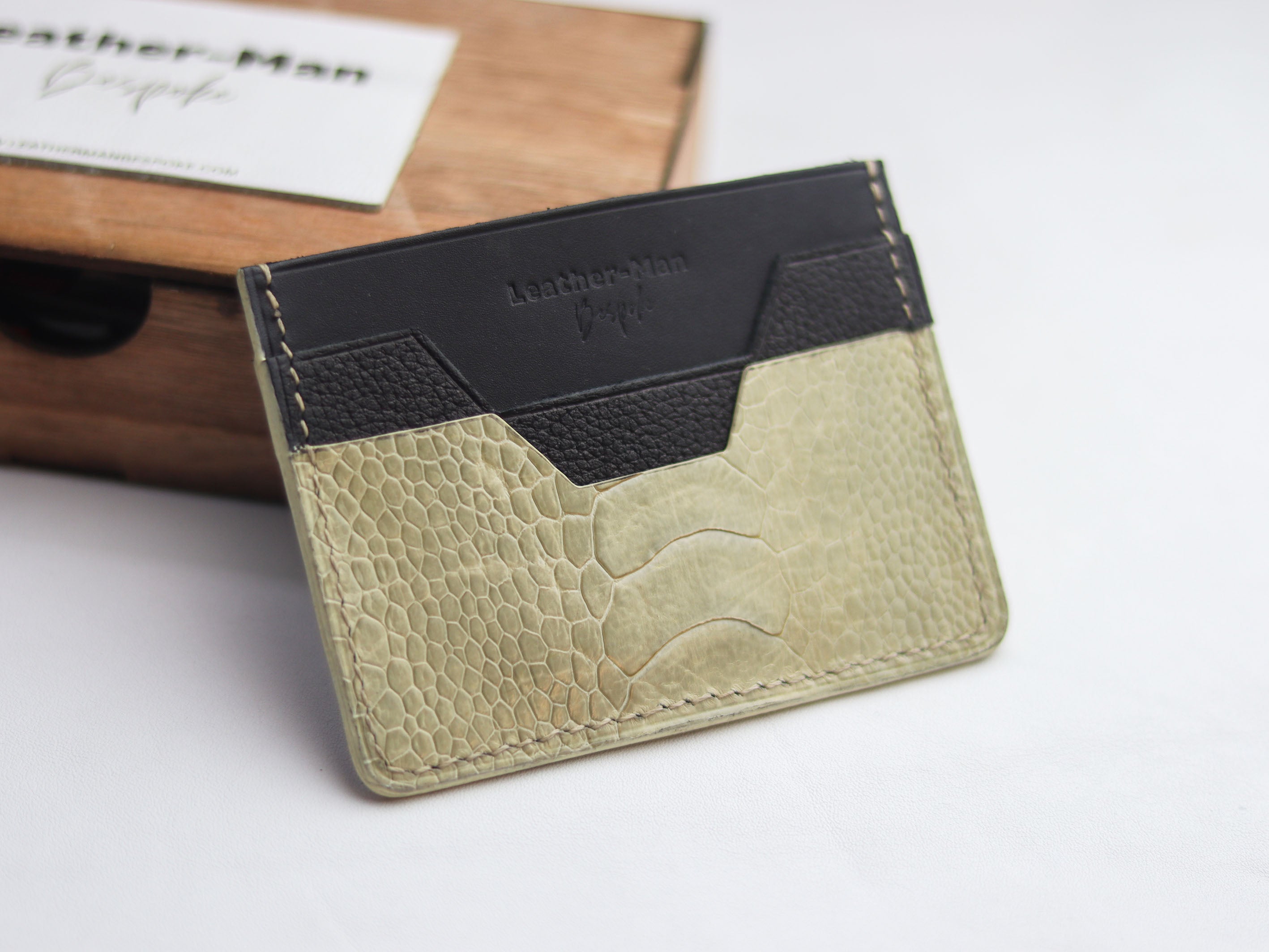 AUGUSTUS - MINIMAL WALLET PARCHMENT BIEGE OSTRICH LEG SKIN