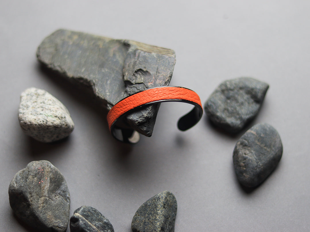 BLISK - OSTRICH SKIN CUFFS