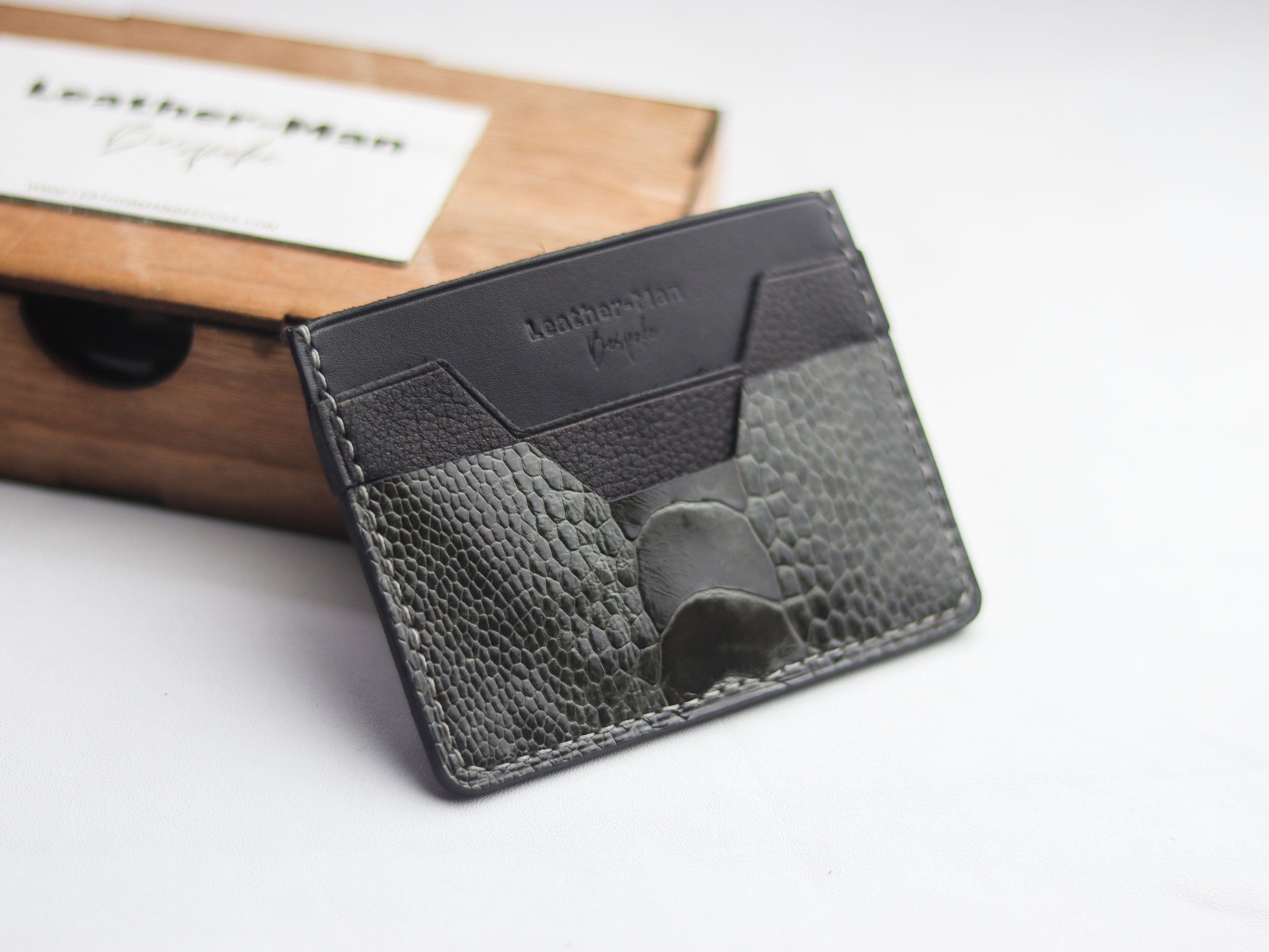 AUGUSTUS - MINIMAL WALLET GRAPHITE GRAY OSTRICH LEG SKIN