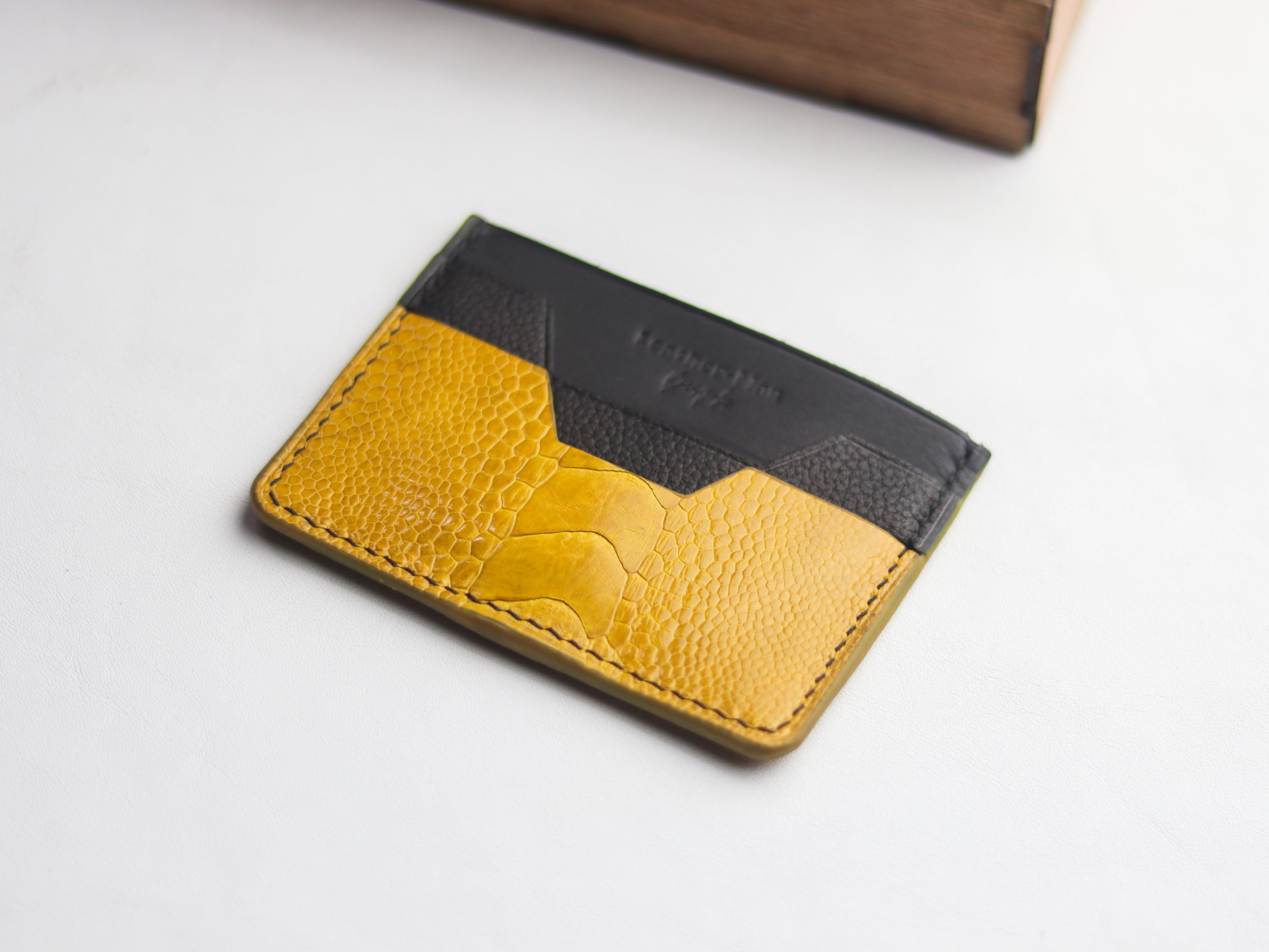 AUGUSTUS - MINIMAL WALLET CANARY YELLOW OSTRICH LEG SKIN