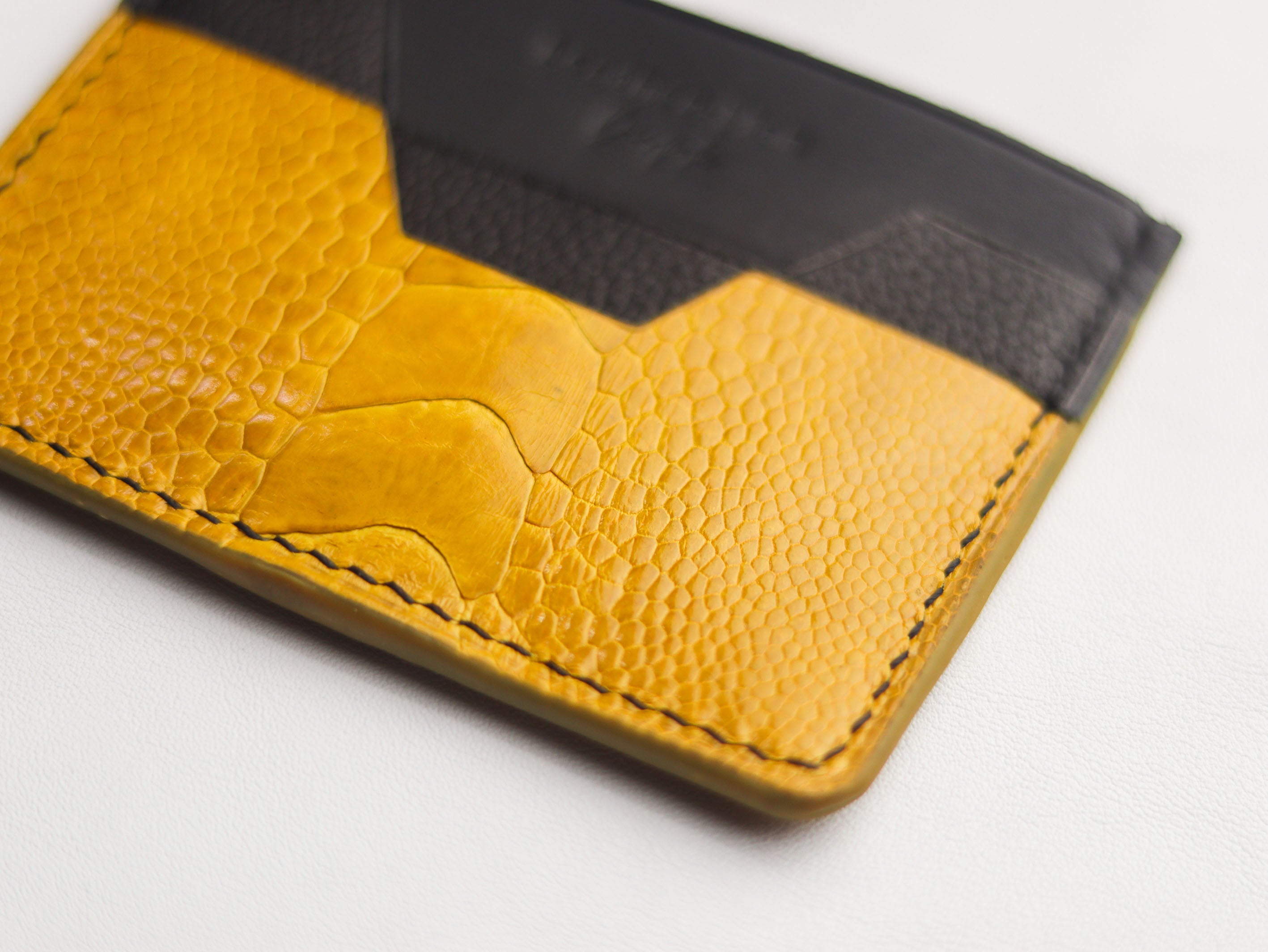 AUGUSTUS - MINIMAL WALLET CANARY YELLOW OSTRICH LEG SKIN