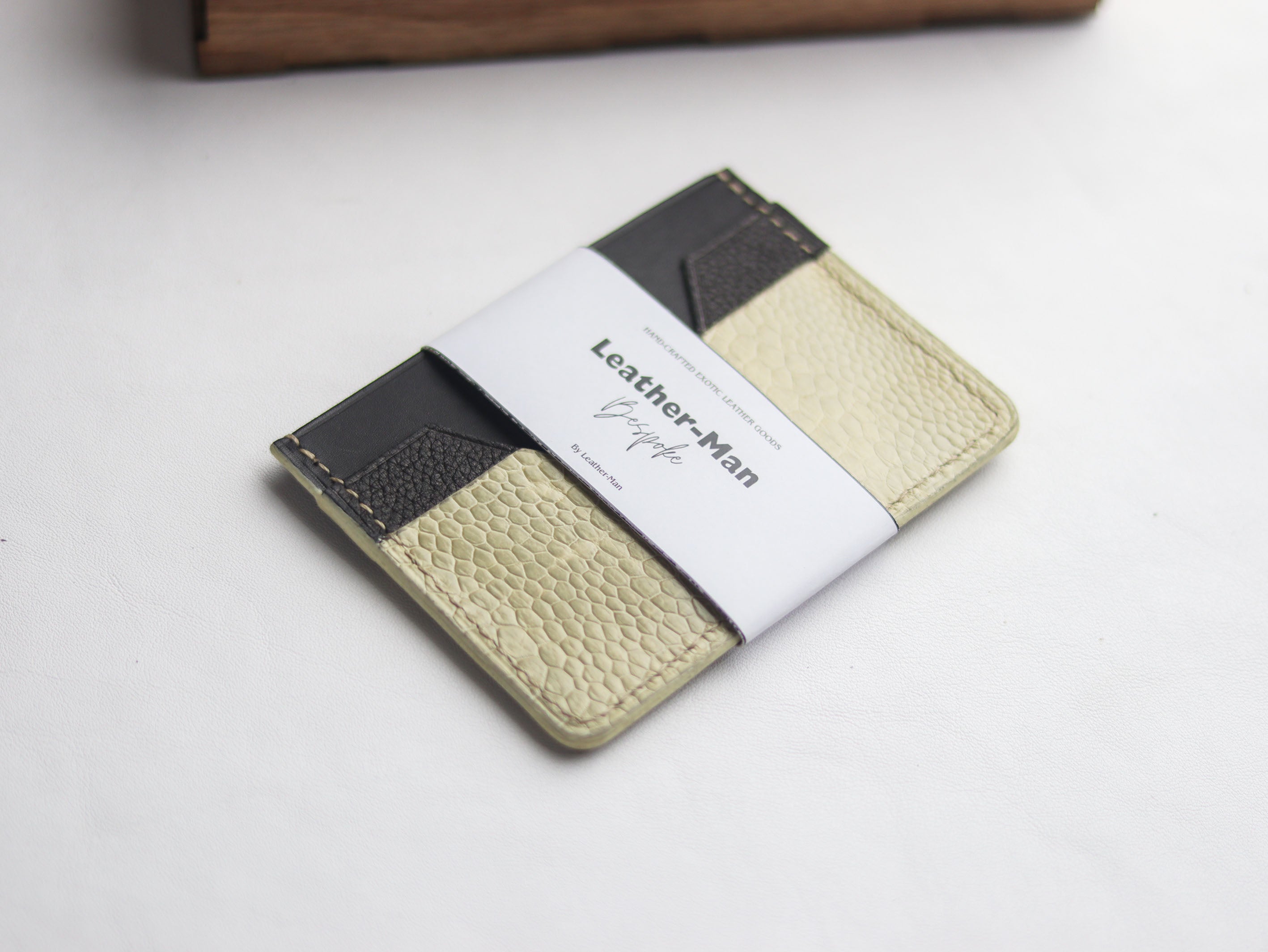 AUGUSTUS - MINIMAL WALLET PARCHMENT BIEGE OSTRICH LEG SKIN