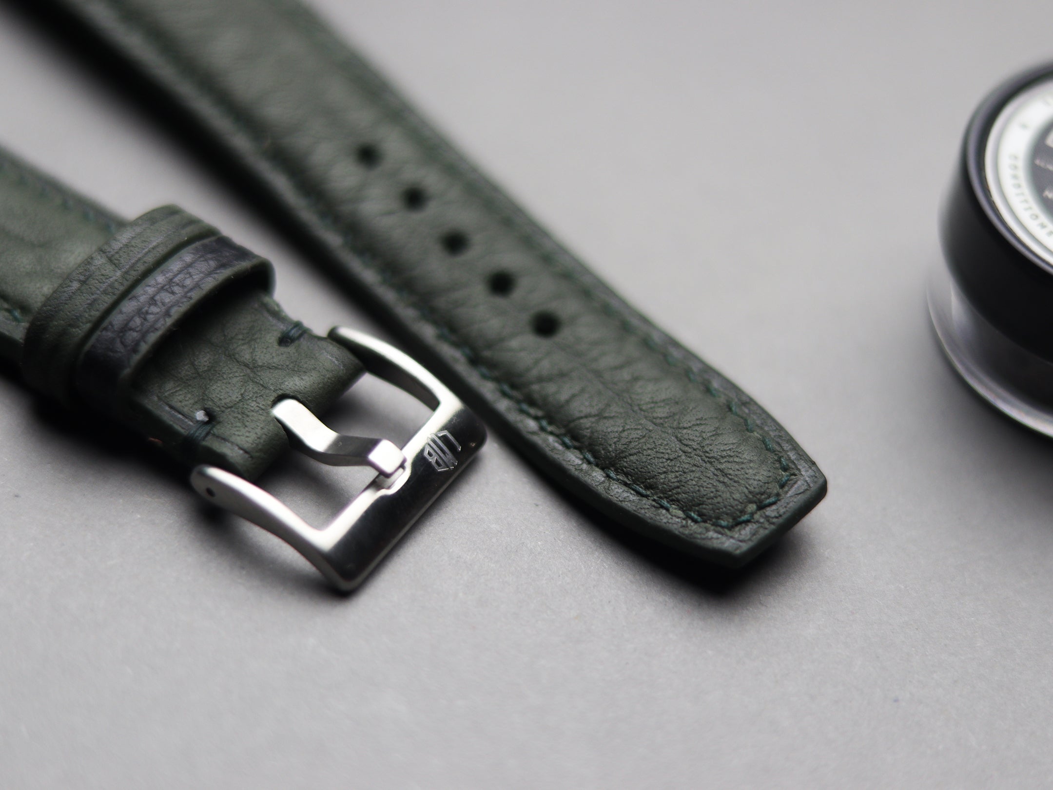 INVERTO WATCH STRAPS - PINE GREEN CALF LEATHER