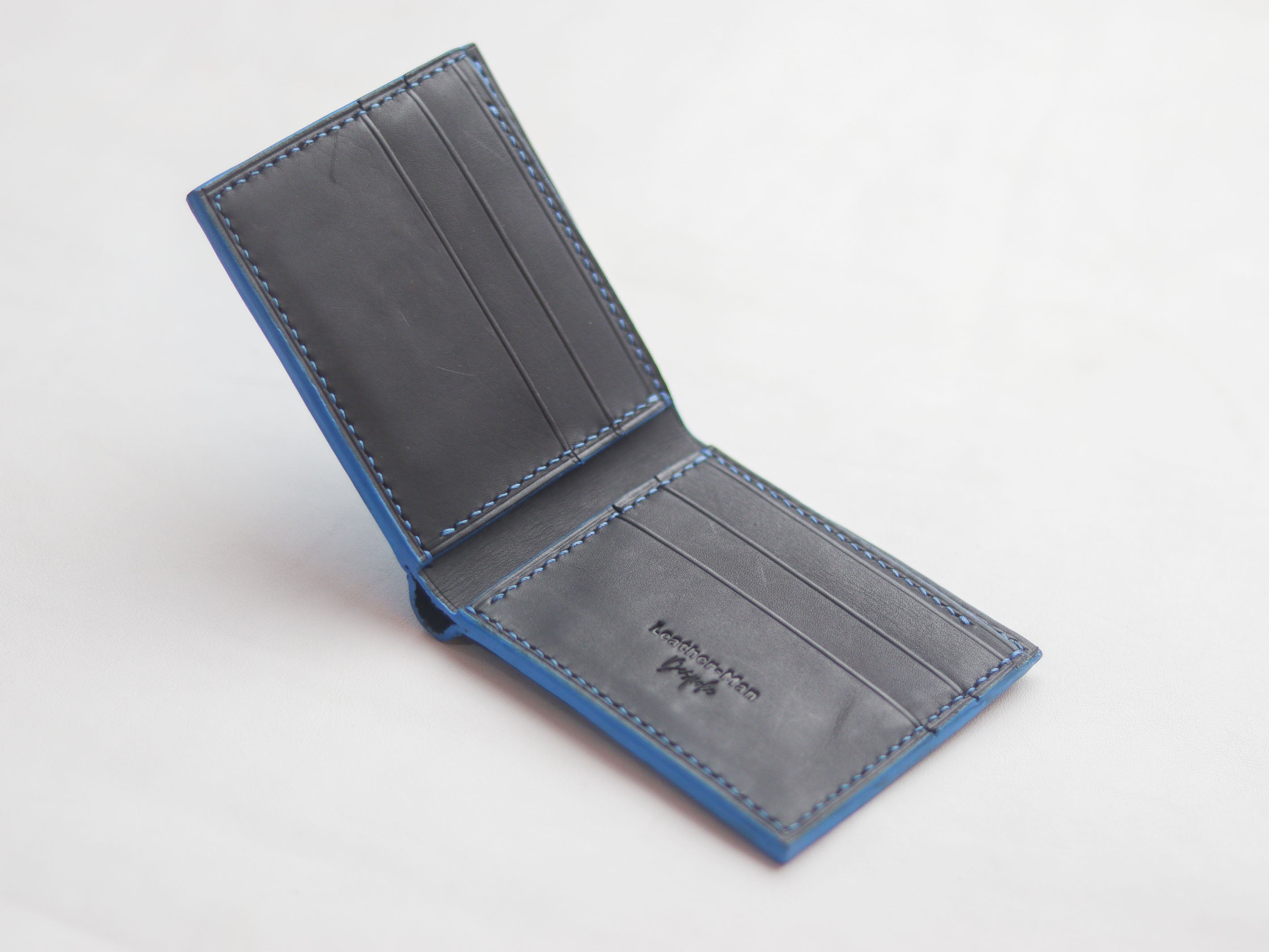 WYNTON - BIFOLD WALLET CERULEAN BLUE PYTHON SKIN