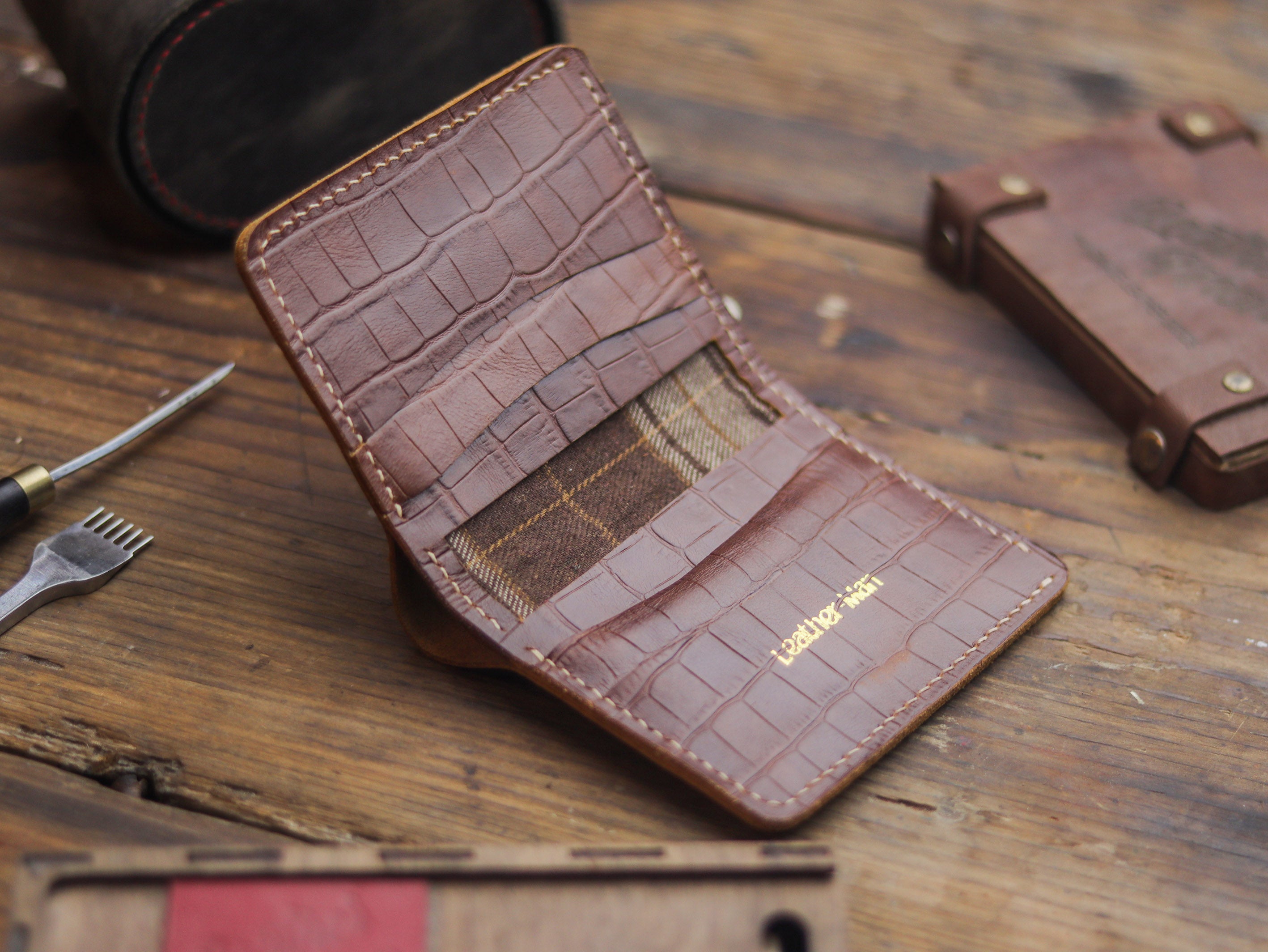 HAMPTON PRO BIFOLD WALLET BROWN CROCO