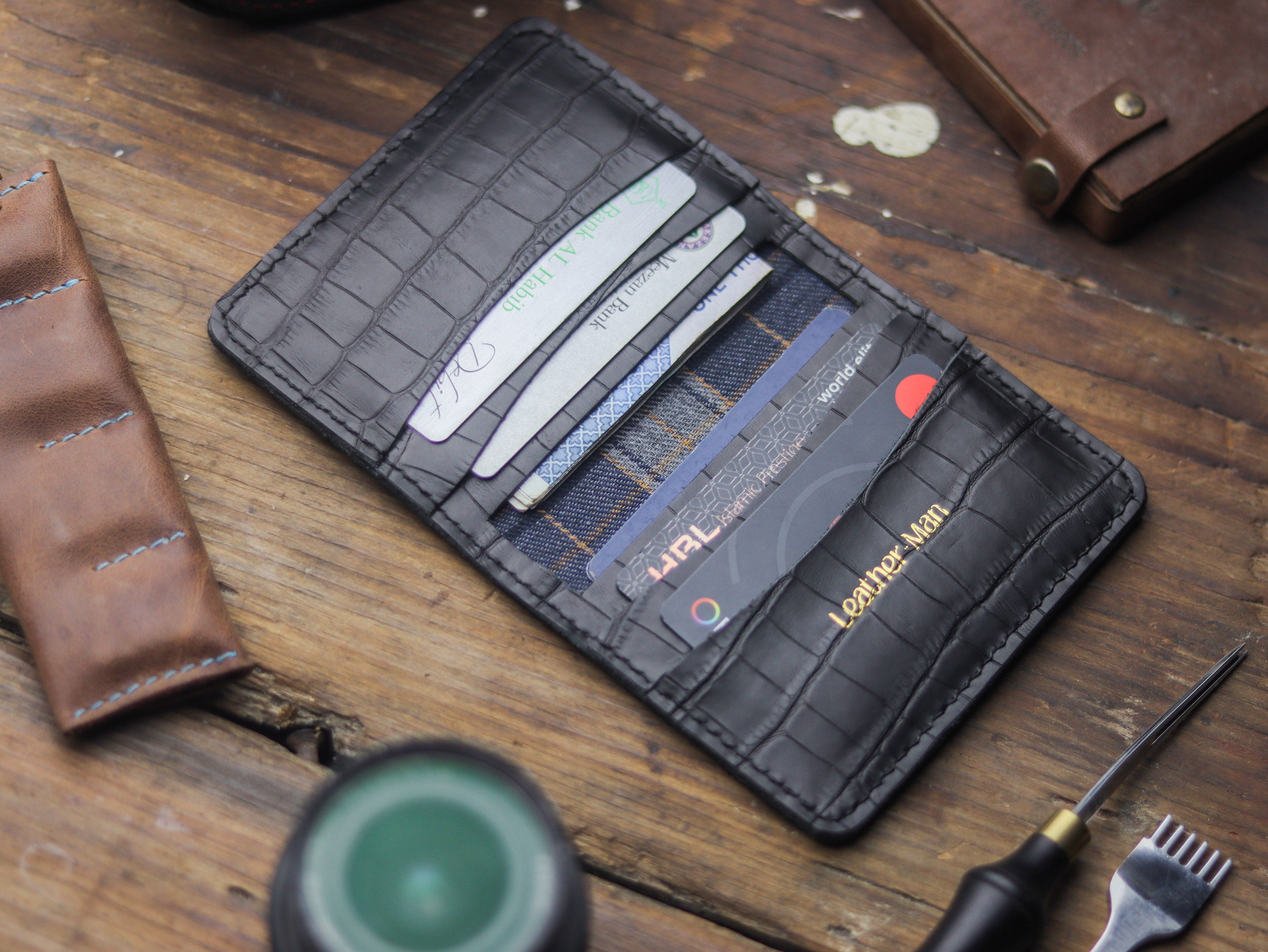 HAMPTON - C BIFOLD CARD HOLDER BLACK CROCO