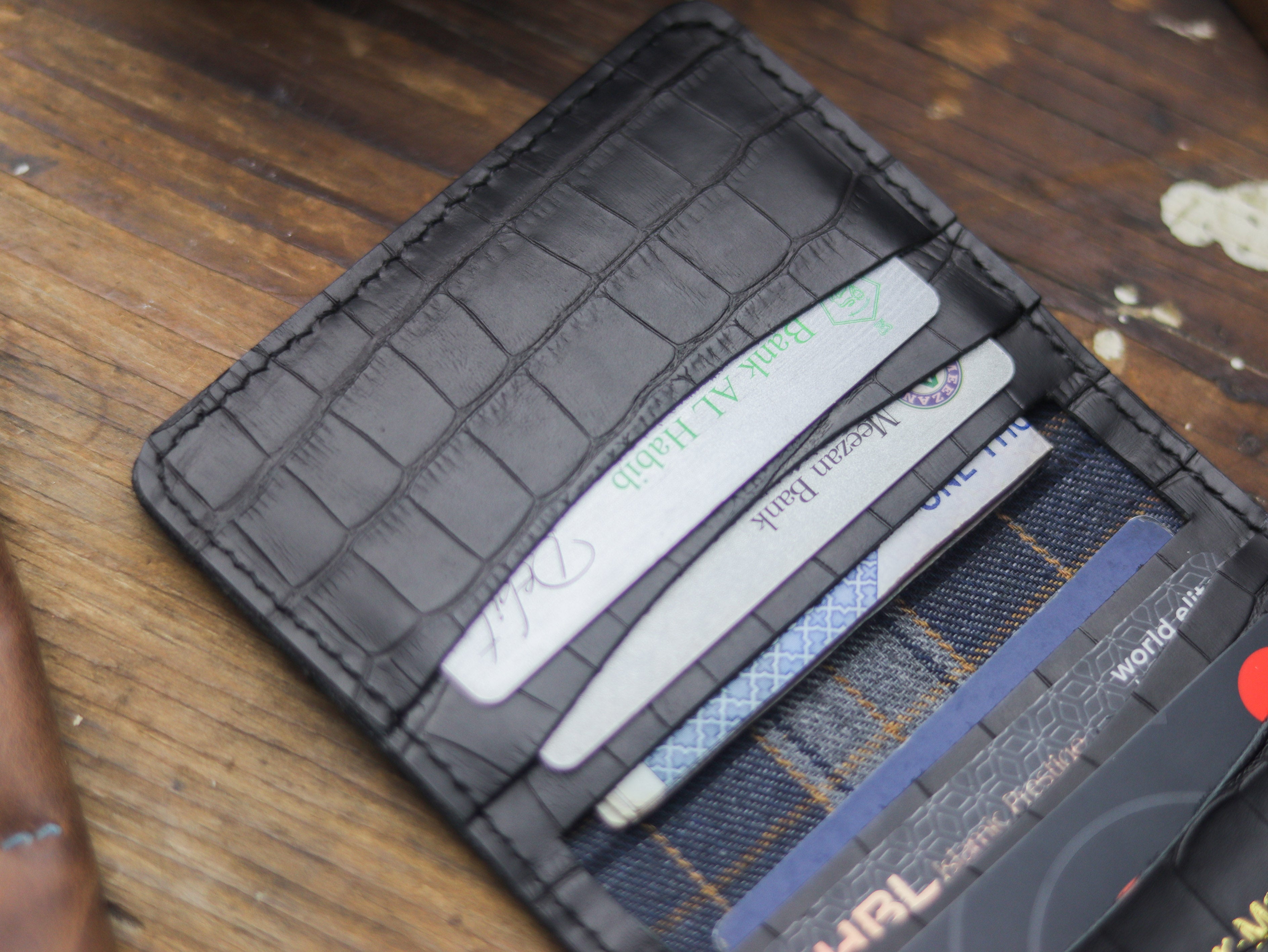 HAMPTON - C BIFOLD CARD HOLDER BLACK CROCO