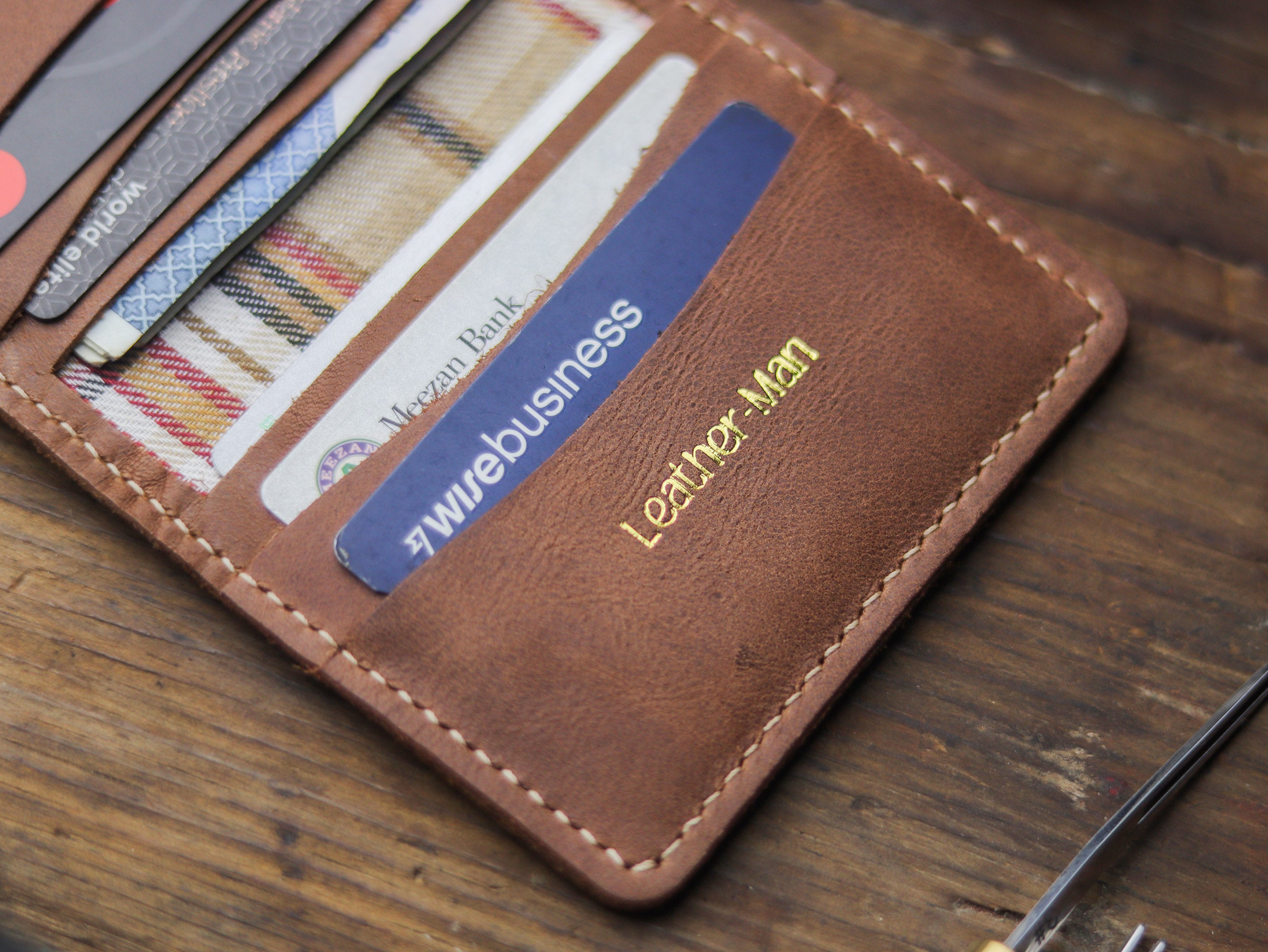 HAMPTON - C BIFOLD CARD HOLDER RUSTY BROWN