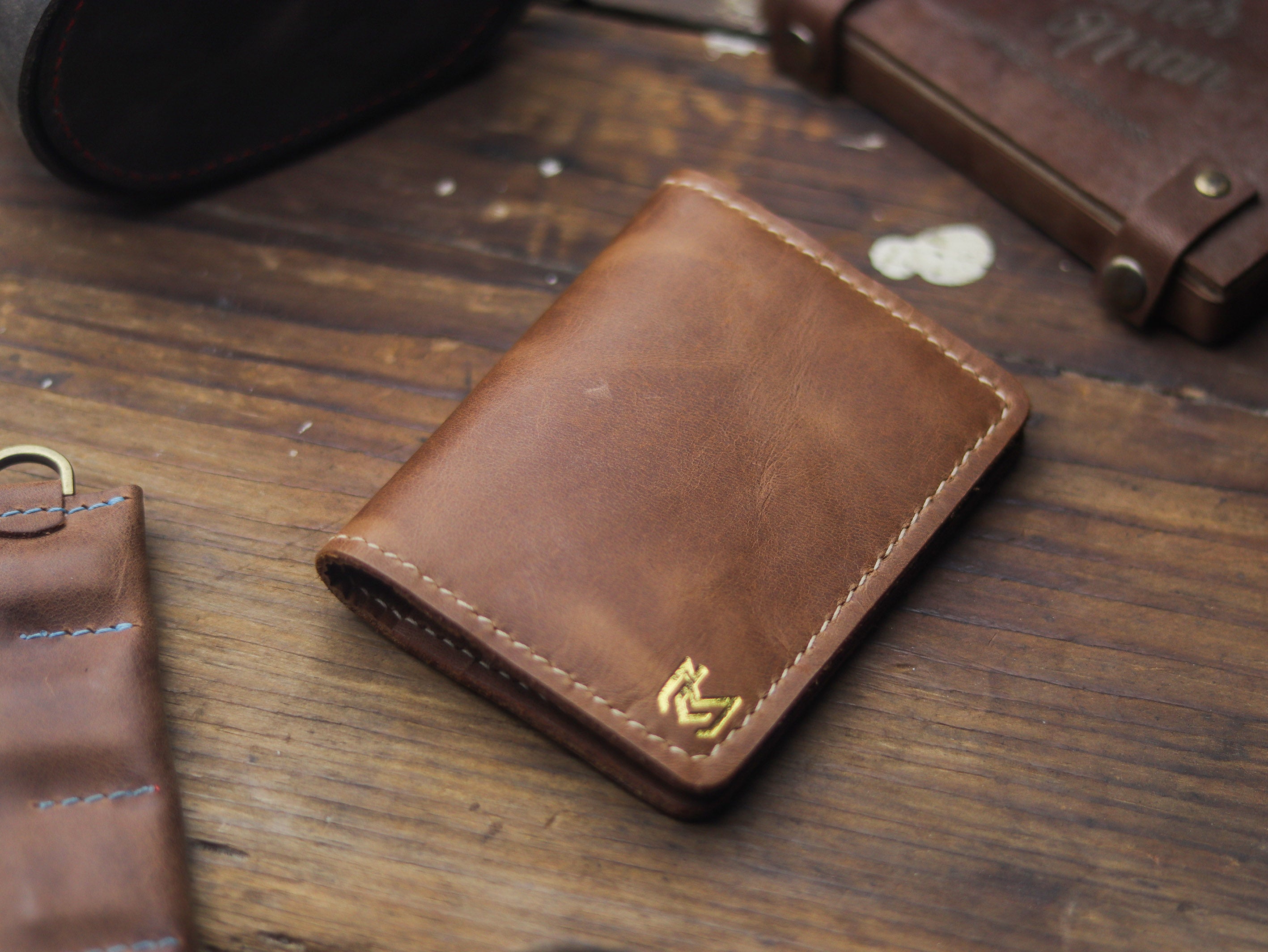 HAMPTON - C BIFOLD CARD HOLDER RUSTY BROWN