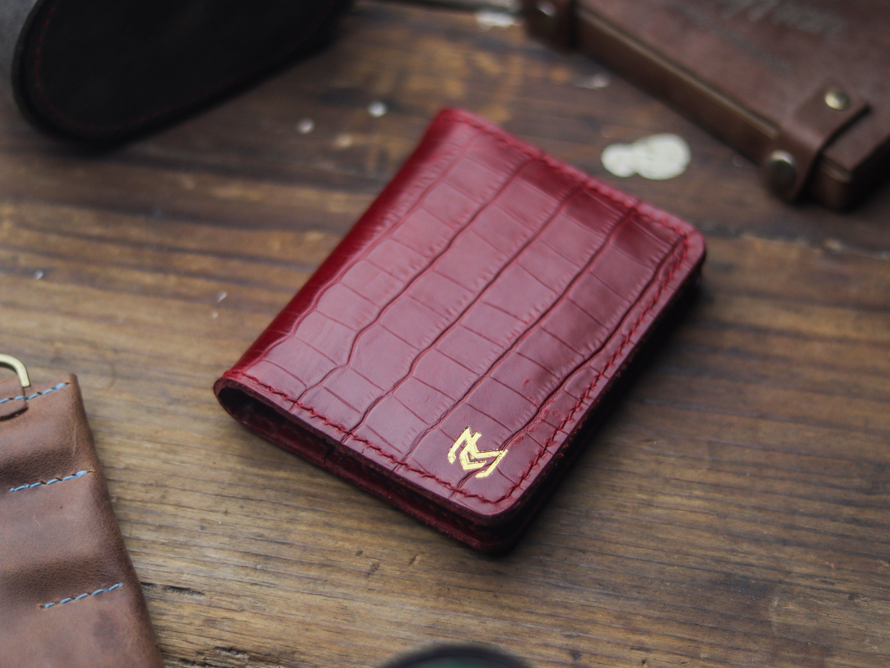 HAMPTON - C BIFOLD CARD HOLDER BURGUNDY CROCO