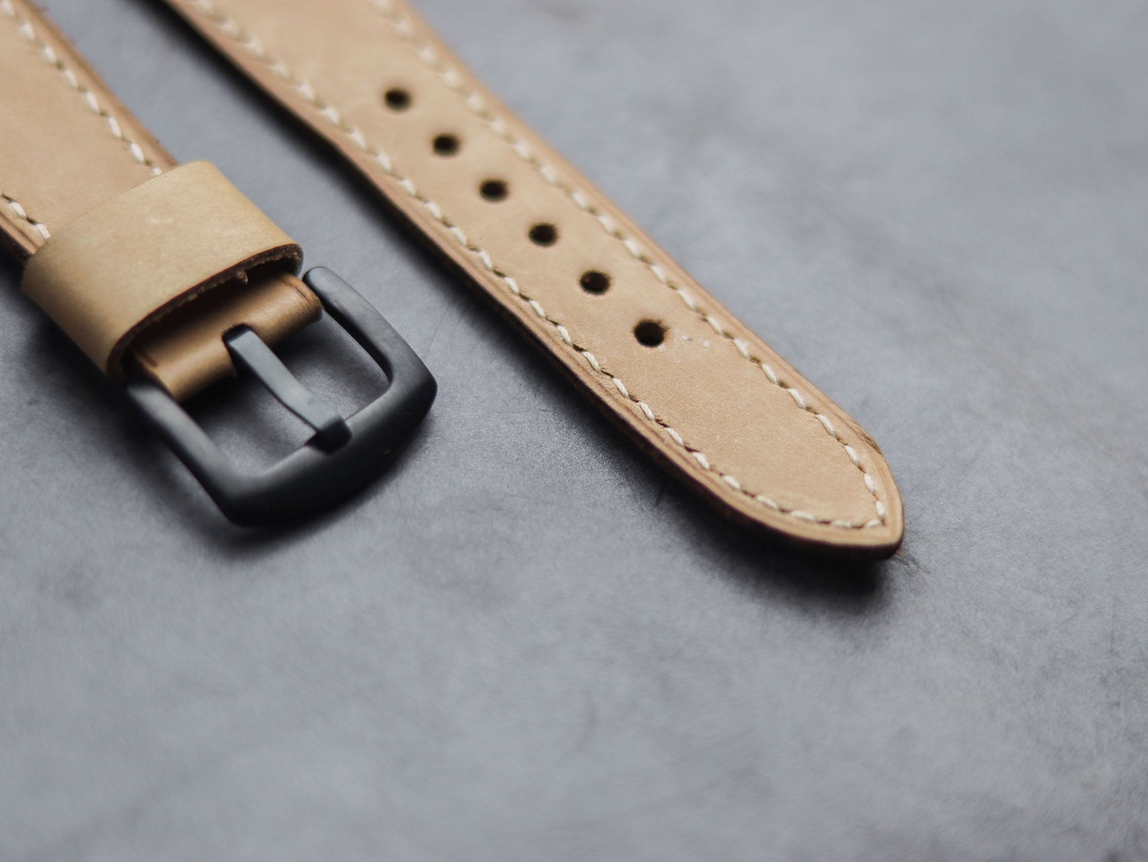 NATURAL BUTTERO FULL STITCHED HAND-CRAFTED APPLE WATCH STRAPS