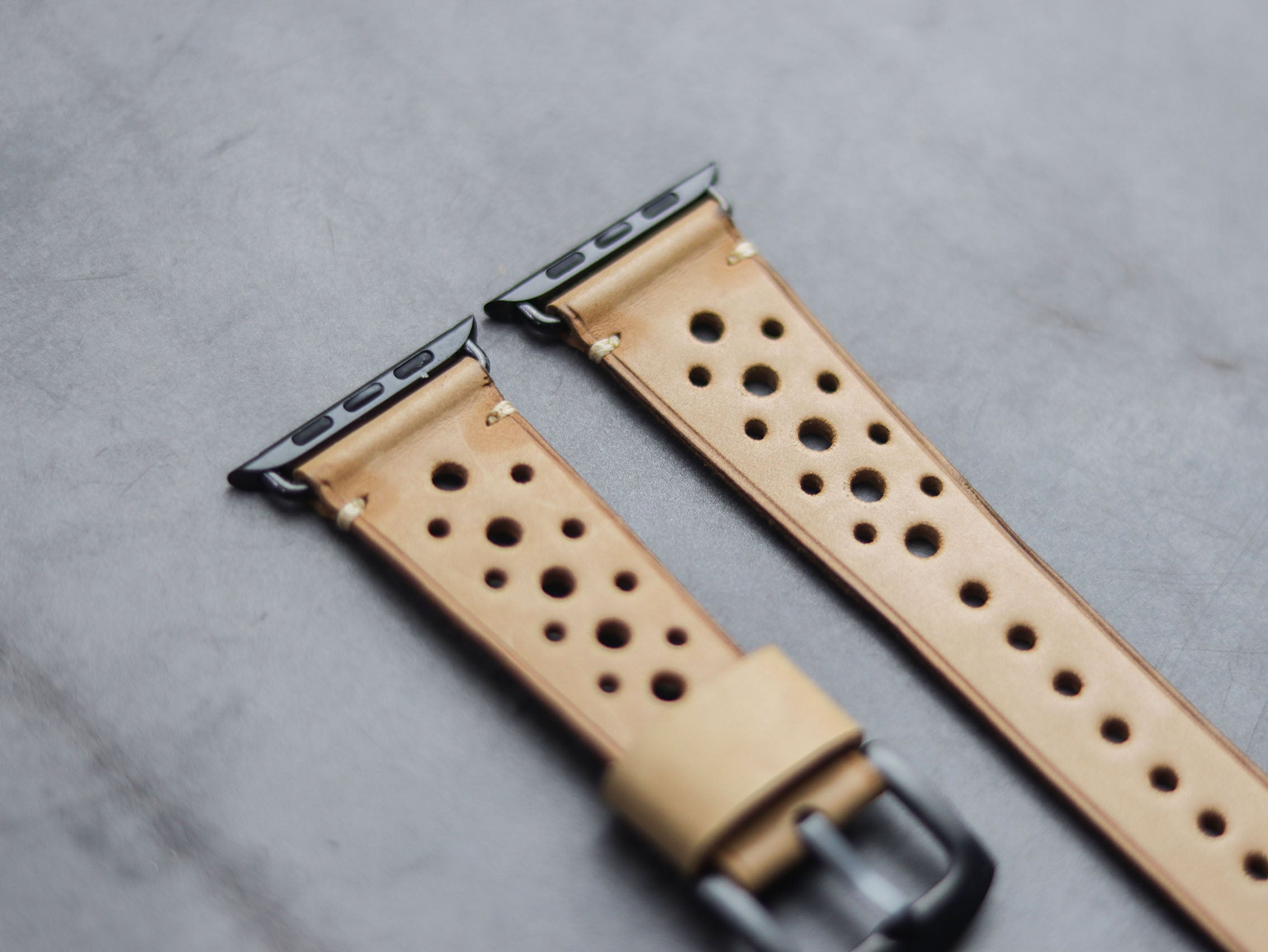 NATURAL BUTTERO RALLY HAND-CRAFTED APPLE WATCH STRAPS