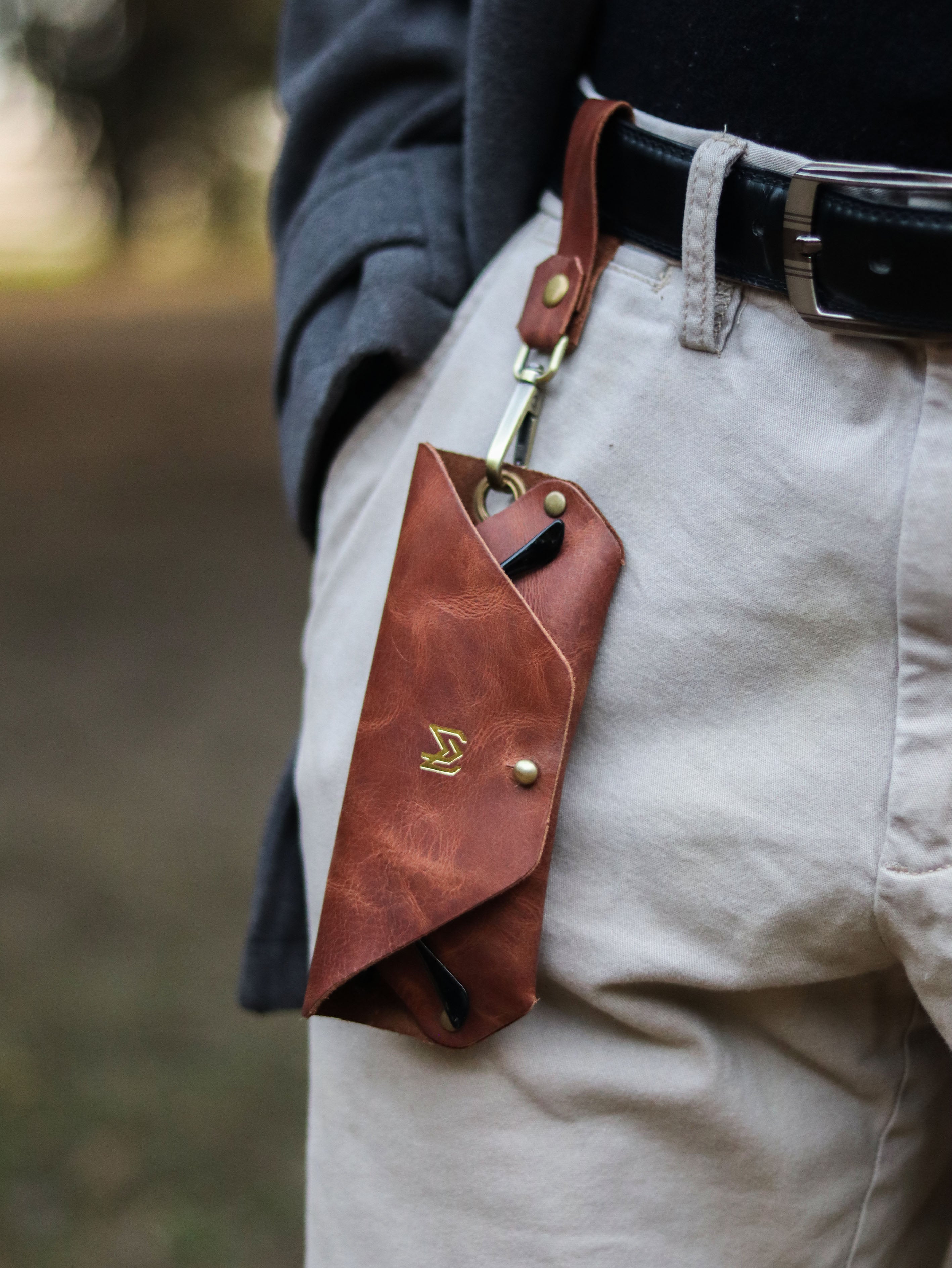 SG-1 SUNGLASSES CASE - COGNAC BROWN