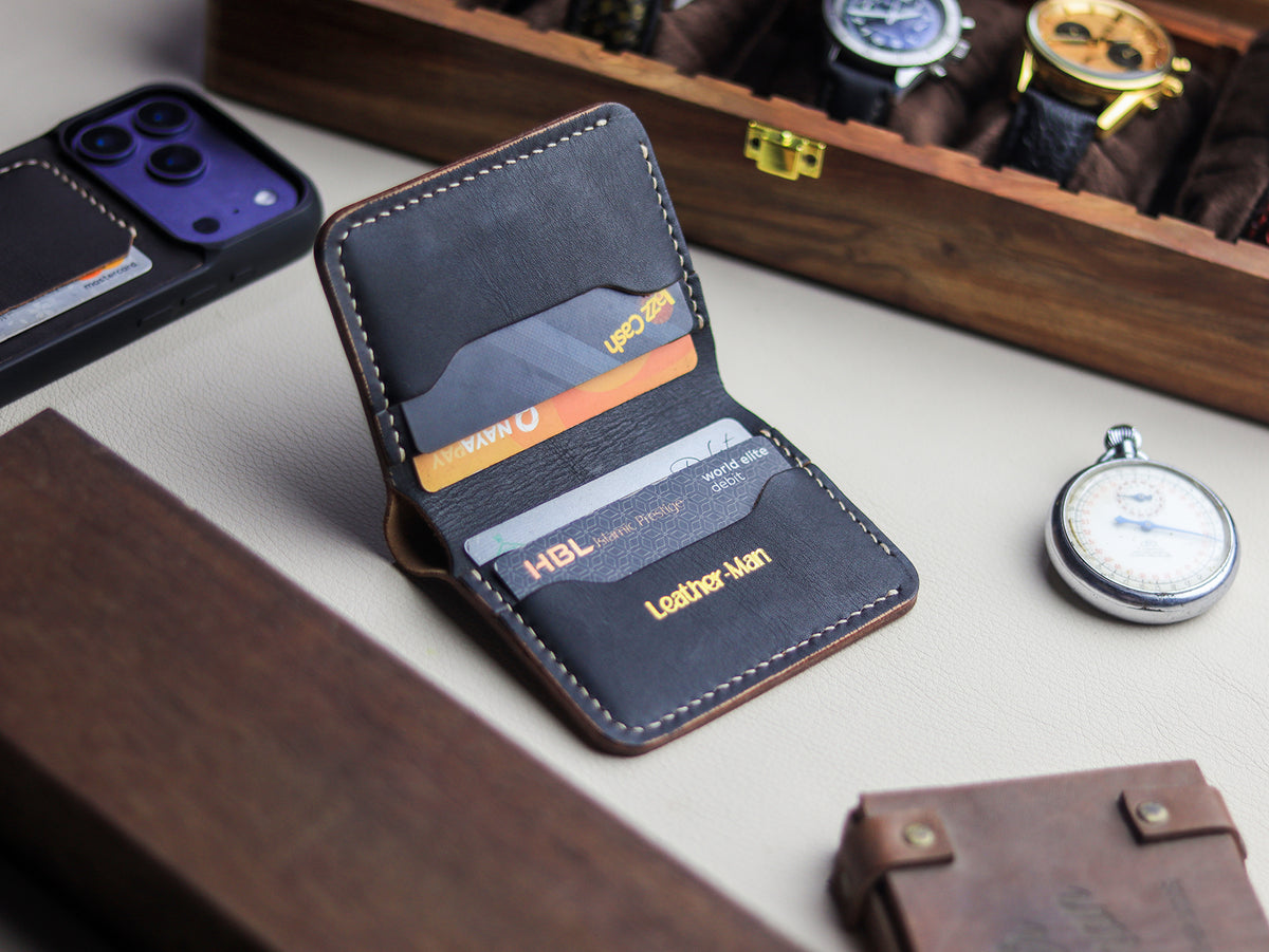 TRIDENT MINI - HORWEEN BLACK VEG TAN LEATHER