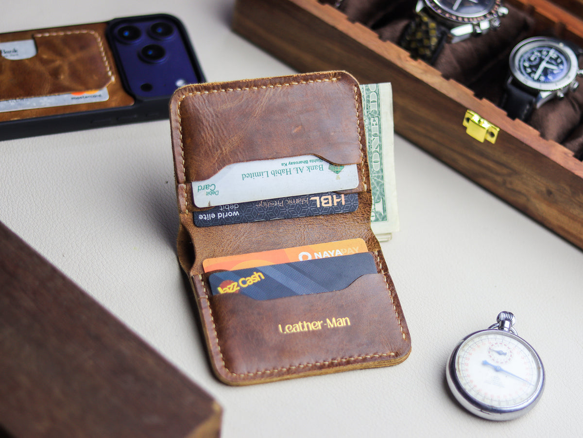 TRIDENT MINI - RUSSET BROWN VEG WAX PULL UP LEATHER
