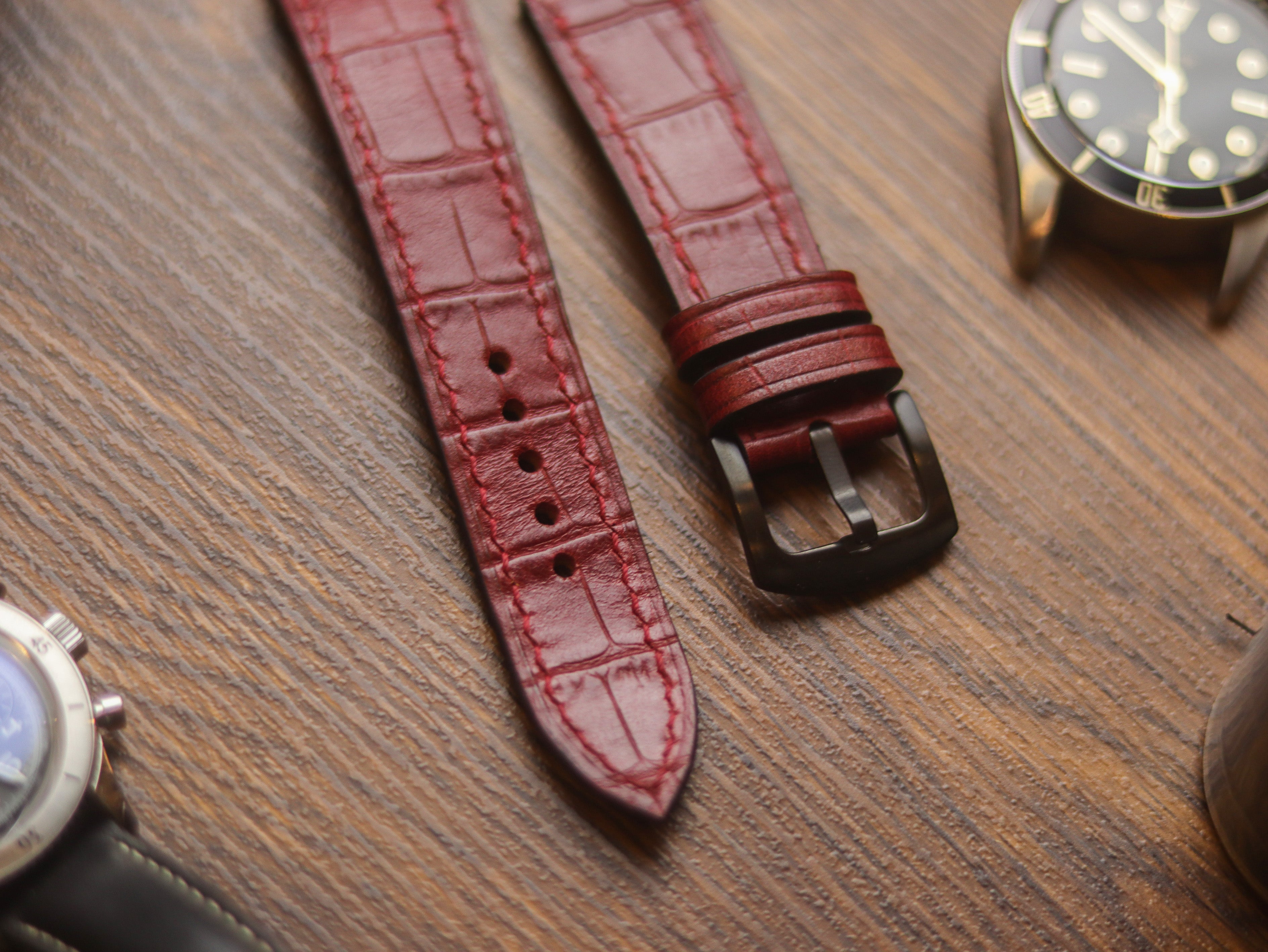 BURGUNDY CROCO HAND-CRAFTED WATCH STRAPS - FULL STITCHED