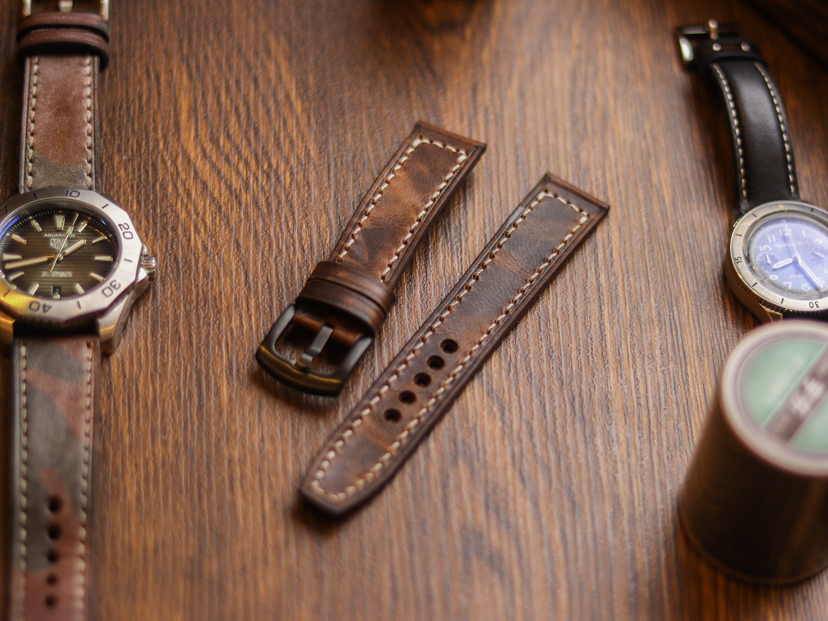 CRAZY BROWN HAND-CRAFTED WATCH STRAPS - BOX STITCHED U-TAIL