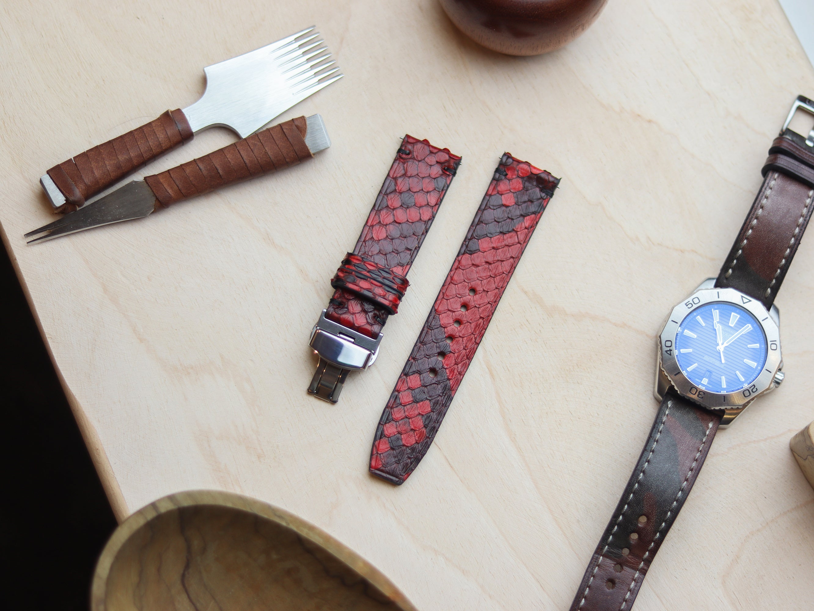 PYTHON SKIN WATCH STRAPS WITH BUTTERFLY CLASP - VENETIAN RED
