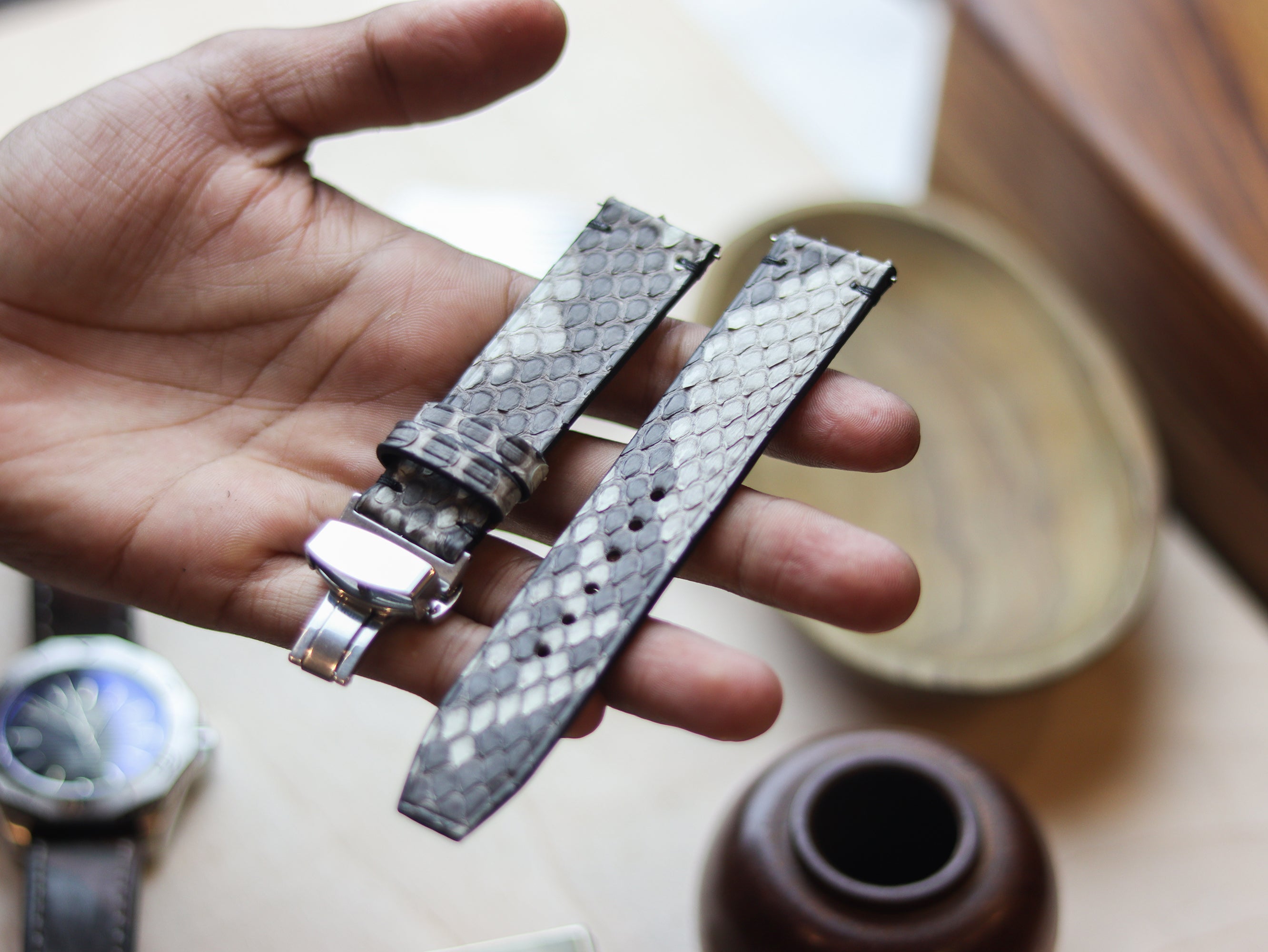 PYTHON SKIN WATCH STRAPS WITH BUTTERFLY CLASP - NATURAL