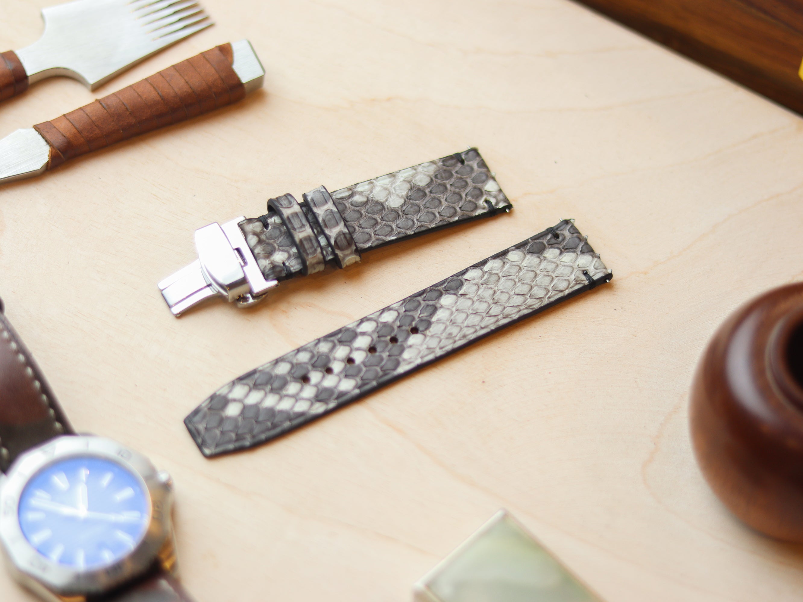 PYTHON SKIN WATCH STRAPS WITH BUTTERFLY CLASP - NATURAL