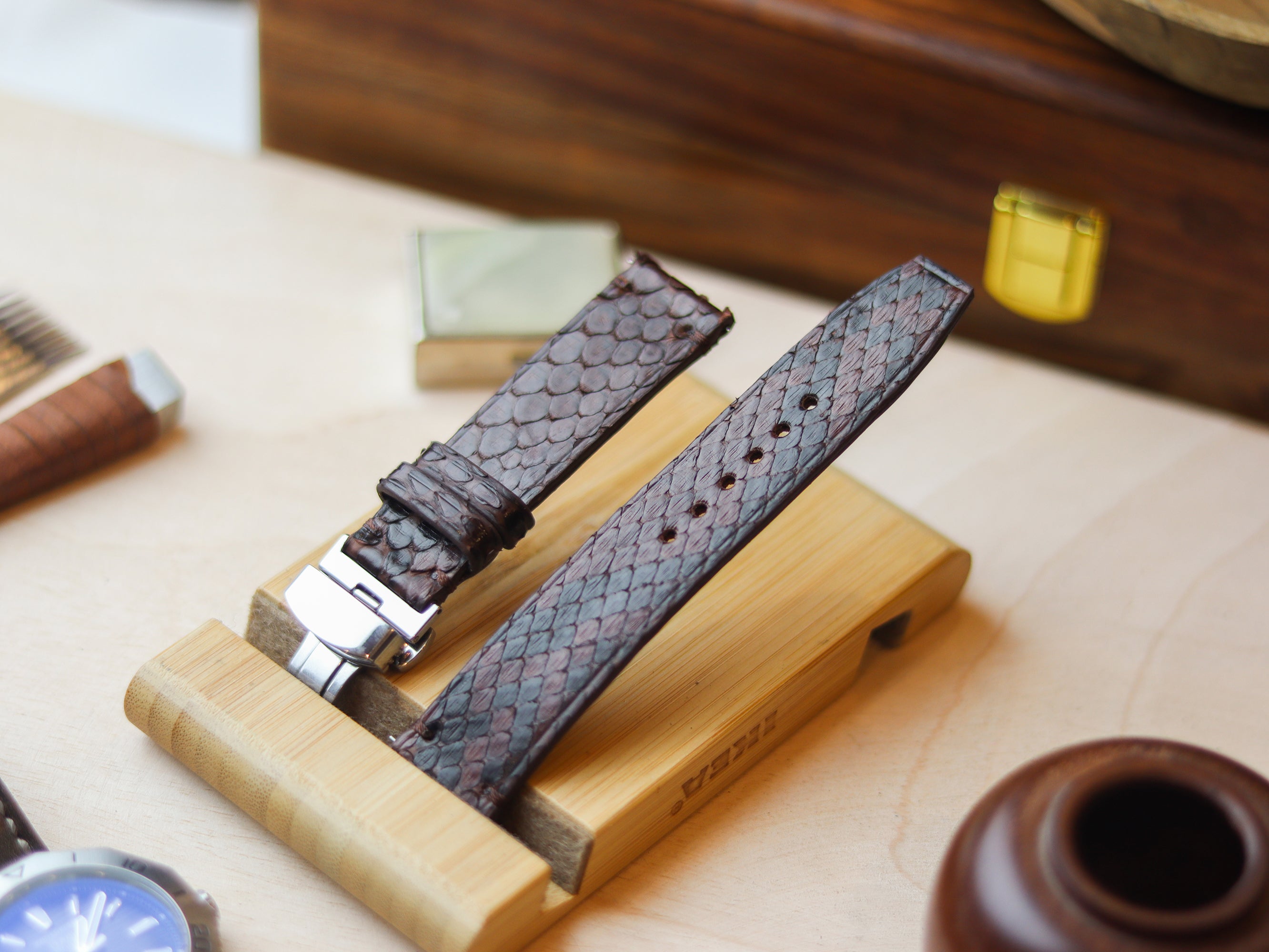 PYTHON SKIN WATCH STRAPS WITH BUTTERFLY CLASP - PECAN BROWN