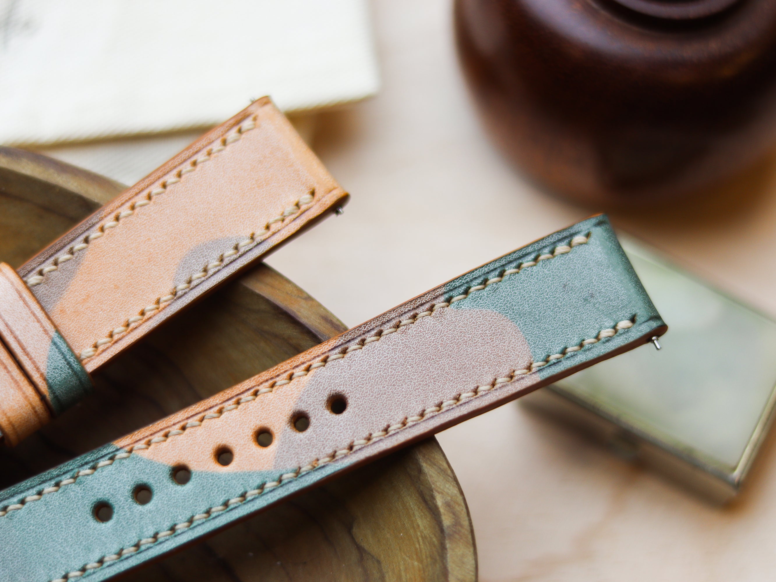 ITALIAN WAXED CAMOUFLAGE HAND-CRAFTED STRAPS FULL STITCHED - MILITARY GREEN
