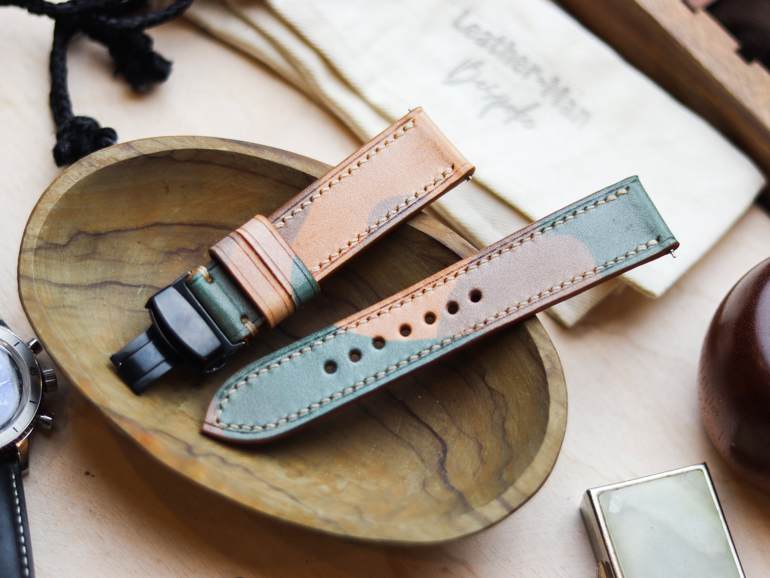 ITALIAN WAXED CAMOUFLAGE HAND-CRAFTED STRAPS FULL STITCHED - MILITARY GREEN