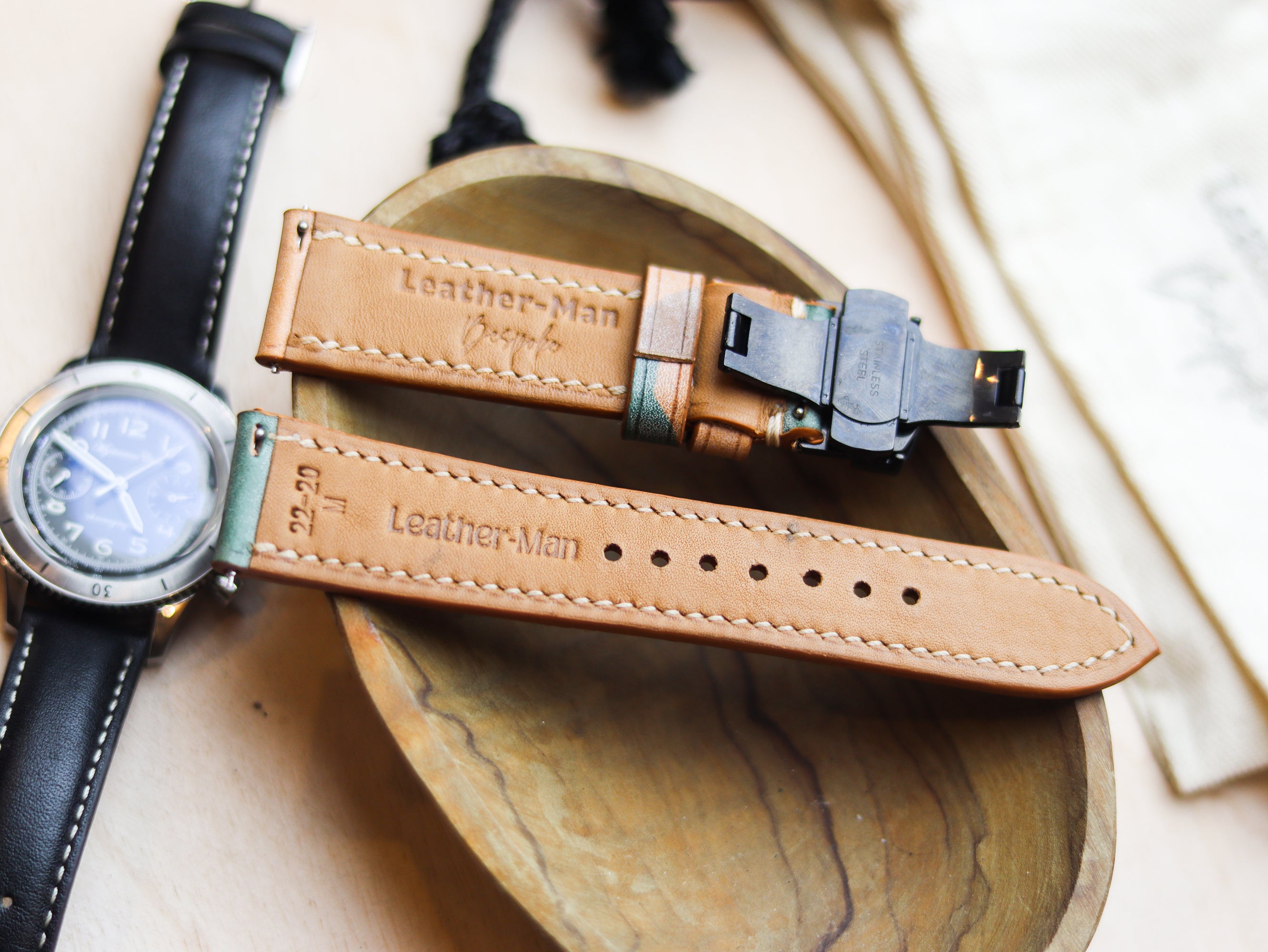 ITALIAN WAXED CAMOUFLAGE HAND-CRAFTED STRAPS FULL STITCHED - MILITARY GREEN