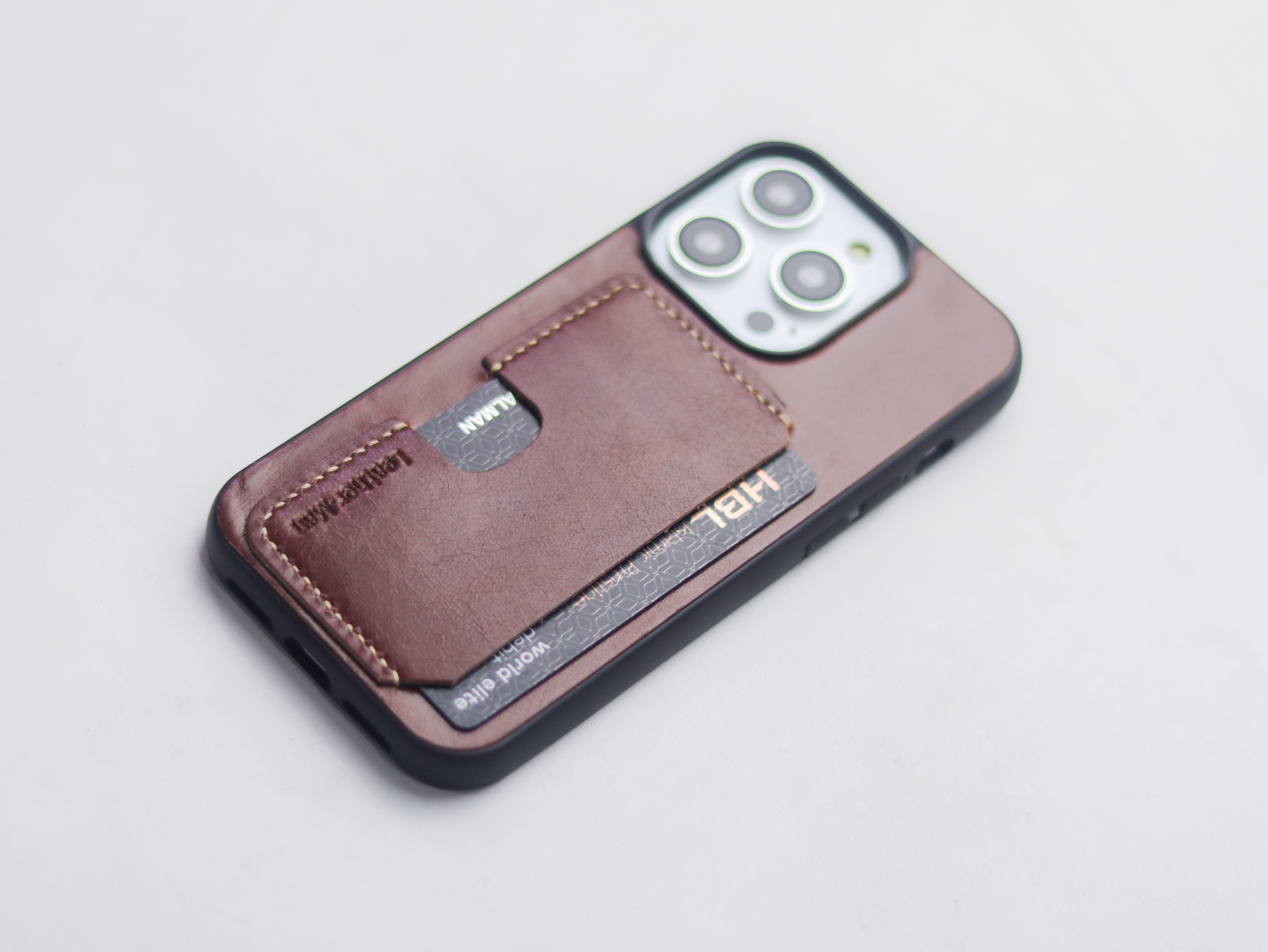 WHISKY BROWN LEATHER - WALLET PHONE CASE