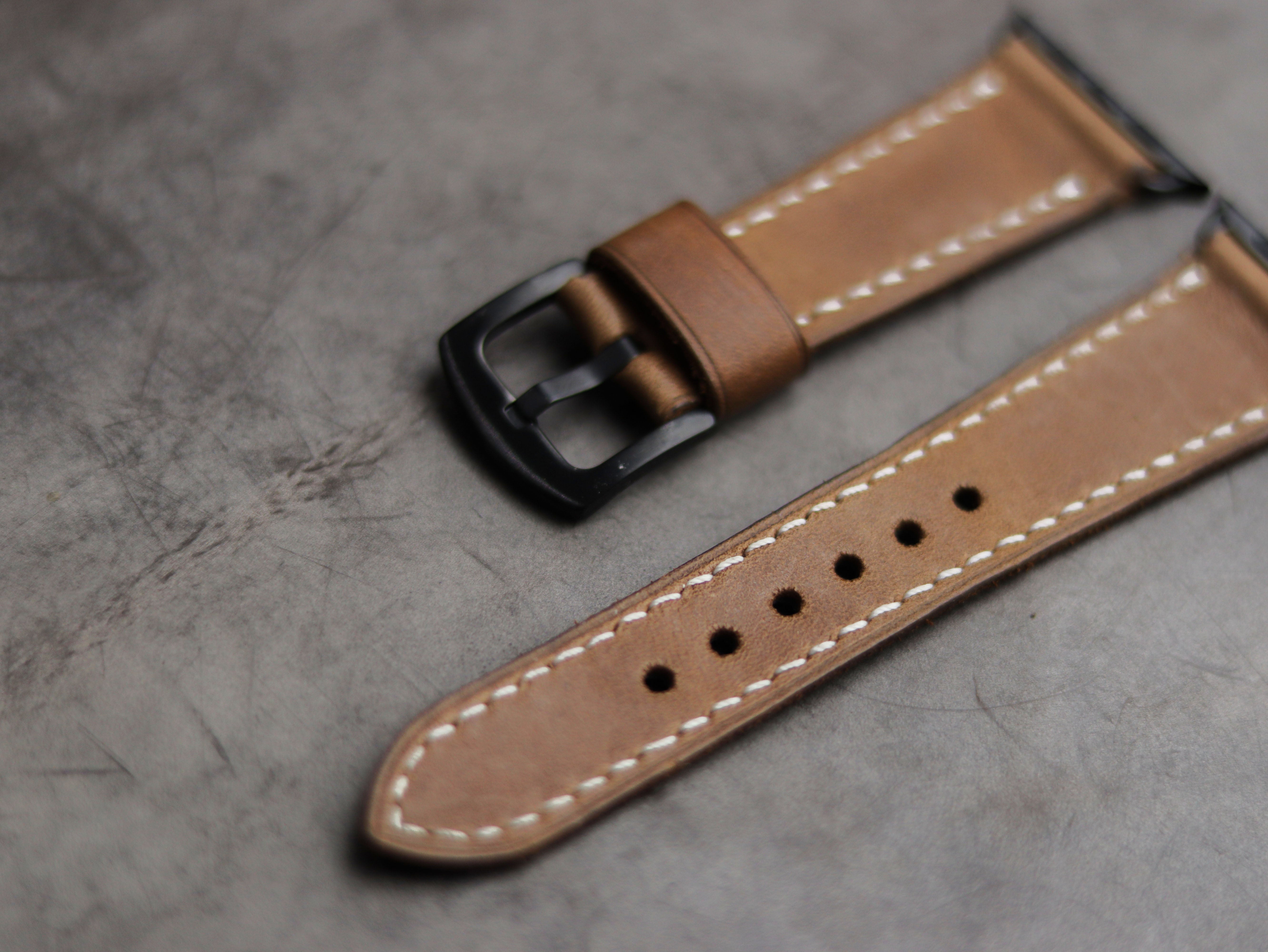 CARAMEL BROWN LEATHER - APPLE WATCH STRAPS HAND-CRAFTED